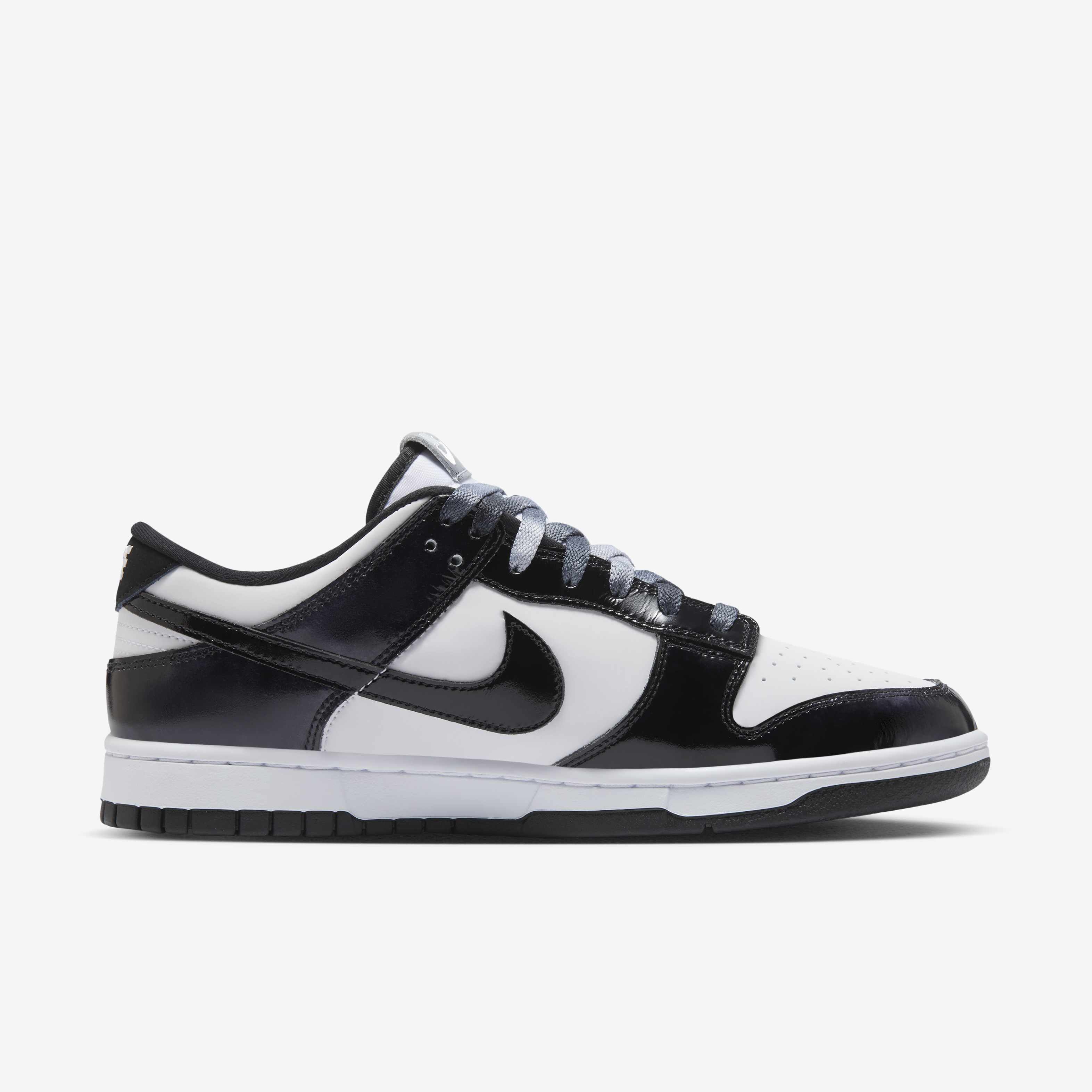 Nike Dunk Low Retro SE image number 2