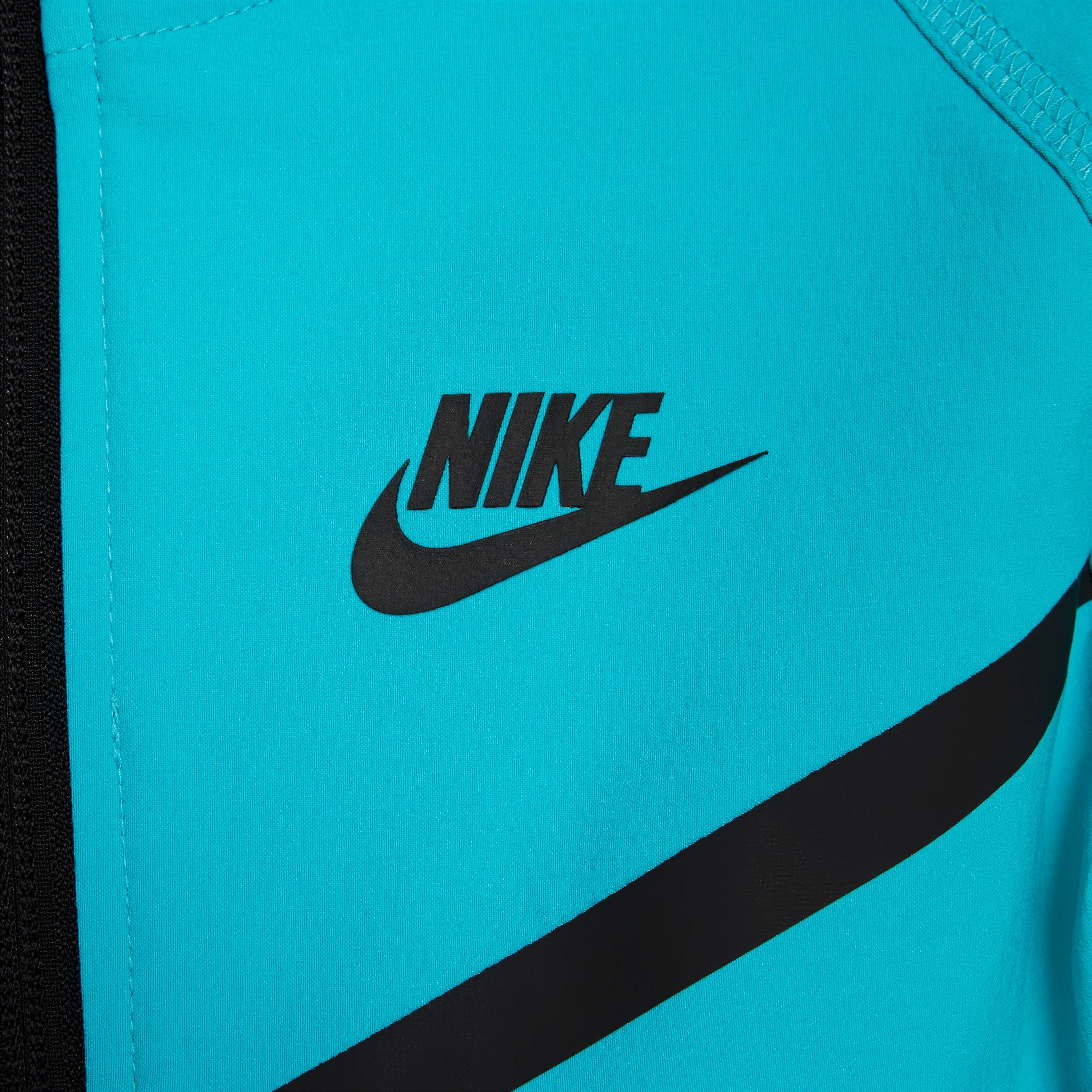 نايكي تك image number 3