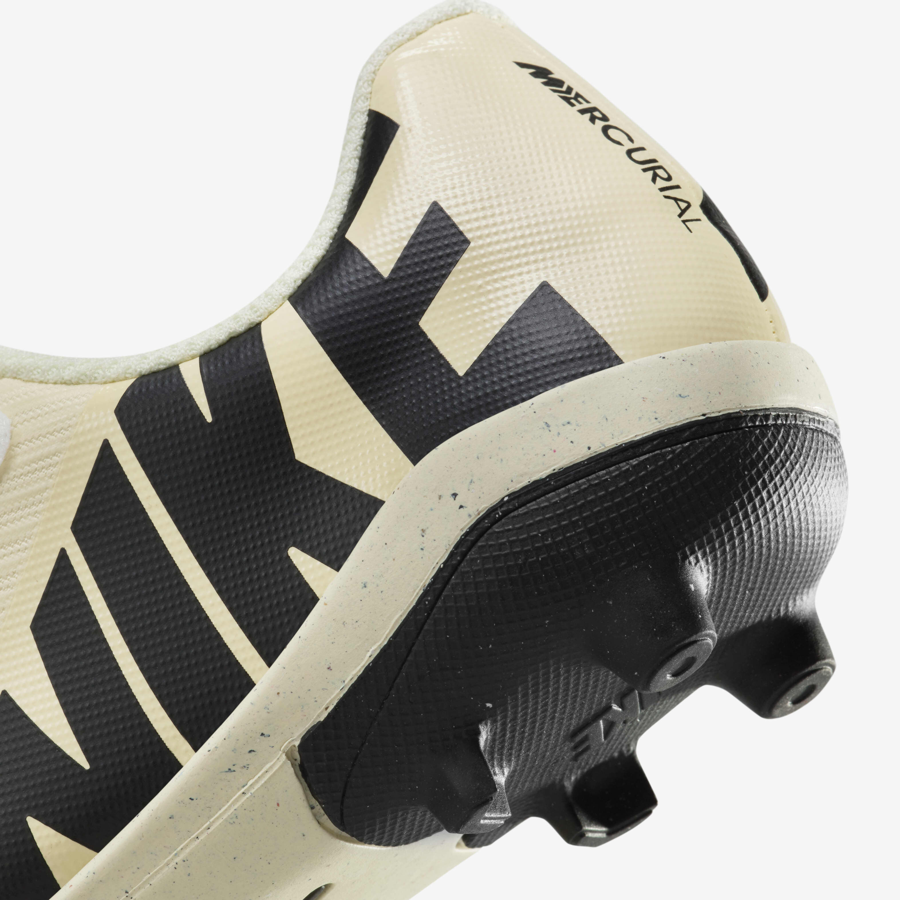 Buy Nike Jr. Mercurial Vapor 15 Club Younger Kids Multi Ground Low Top Football Boot Nike Qatar Official