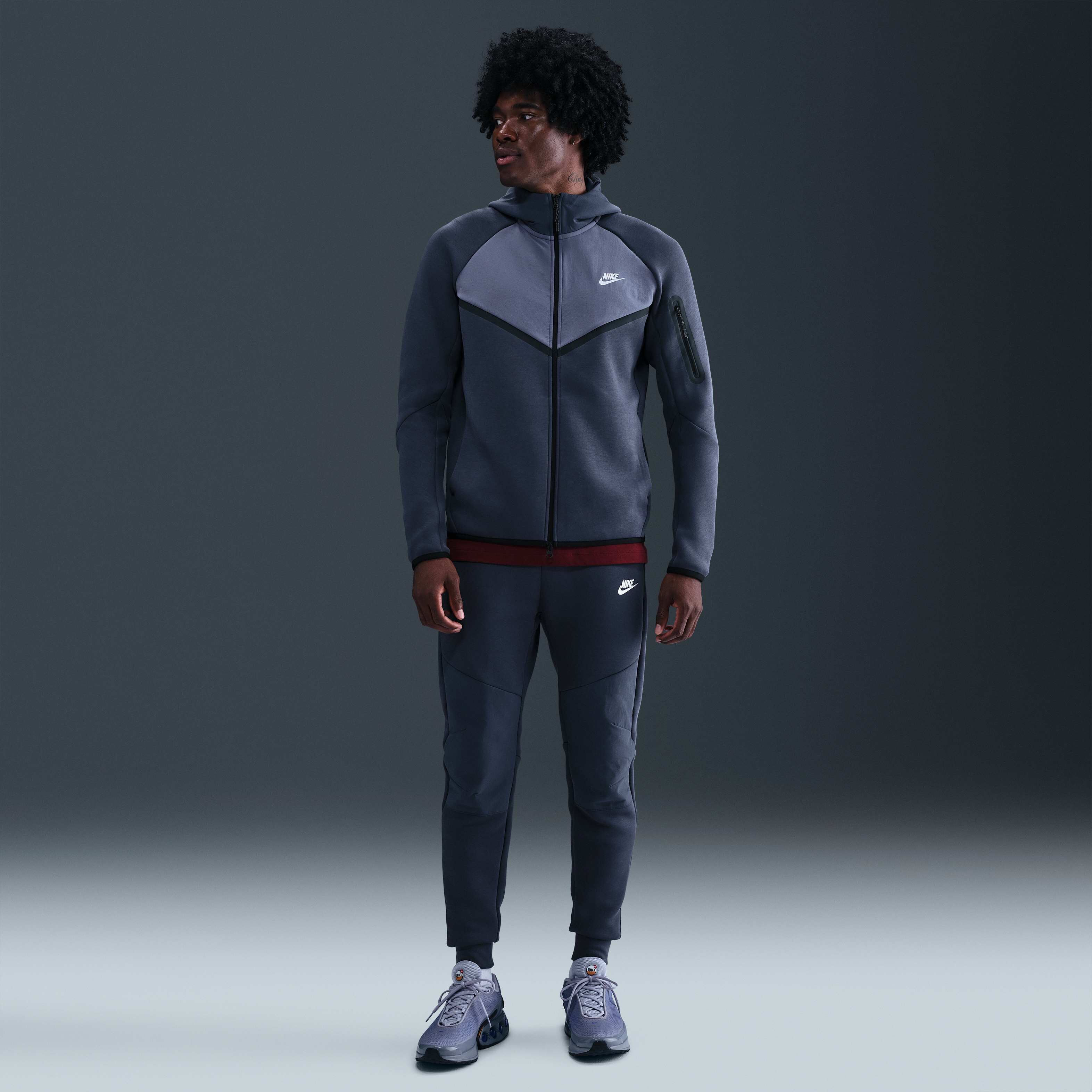 Nike Tech image number 3