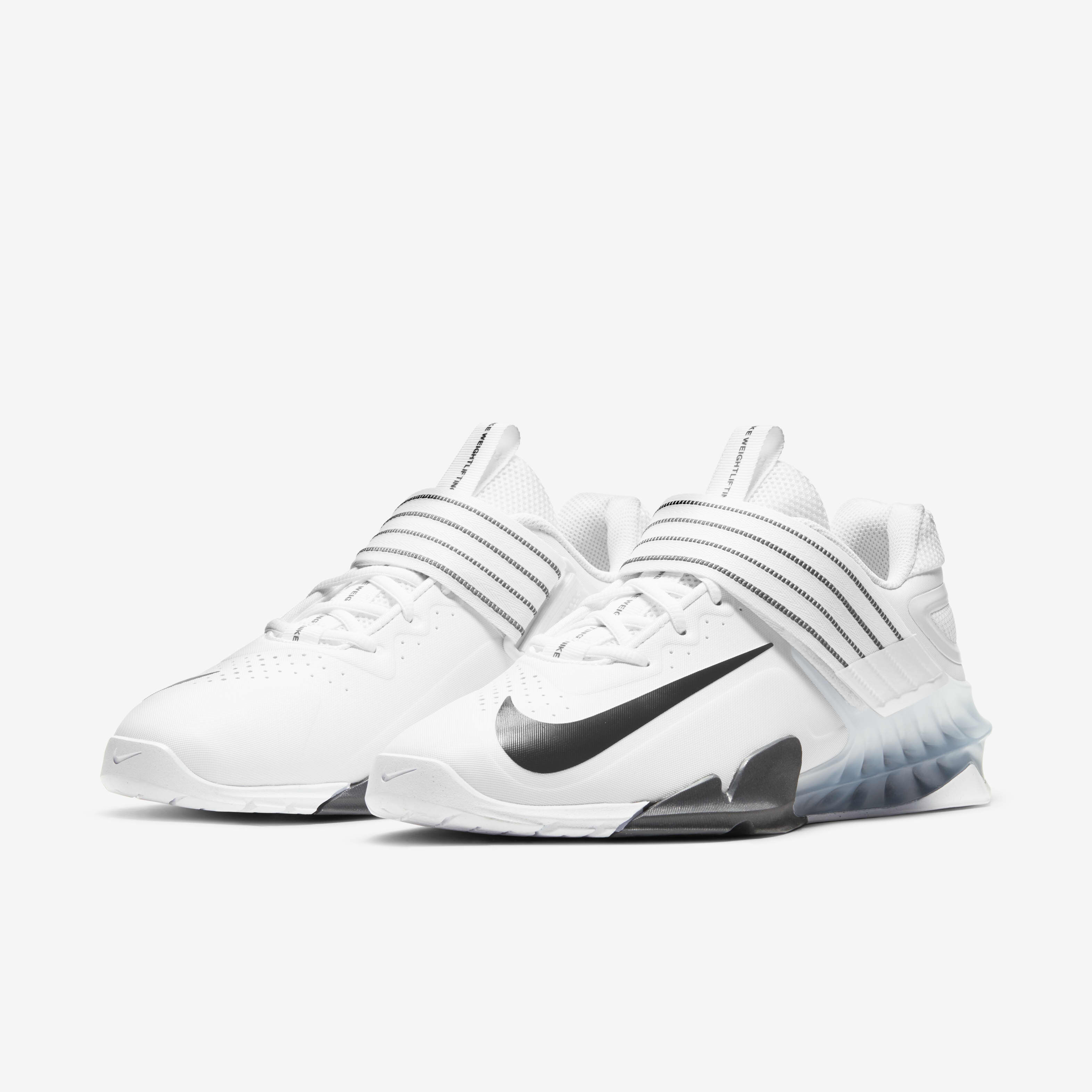 نايكي سافاليوس image number 4