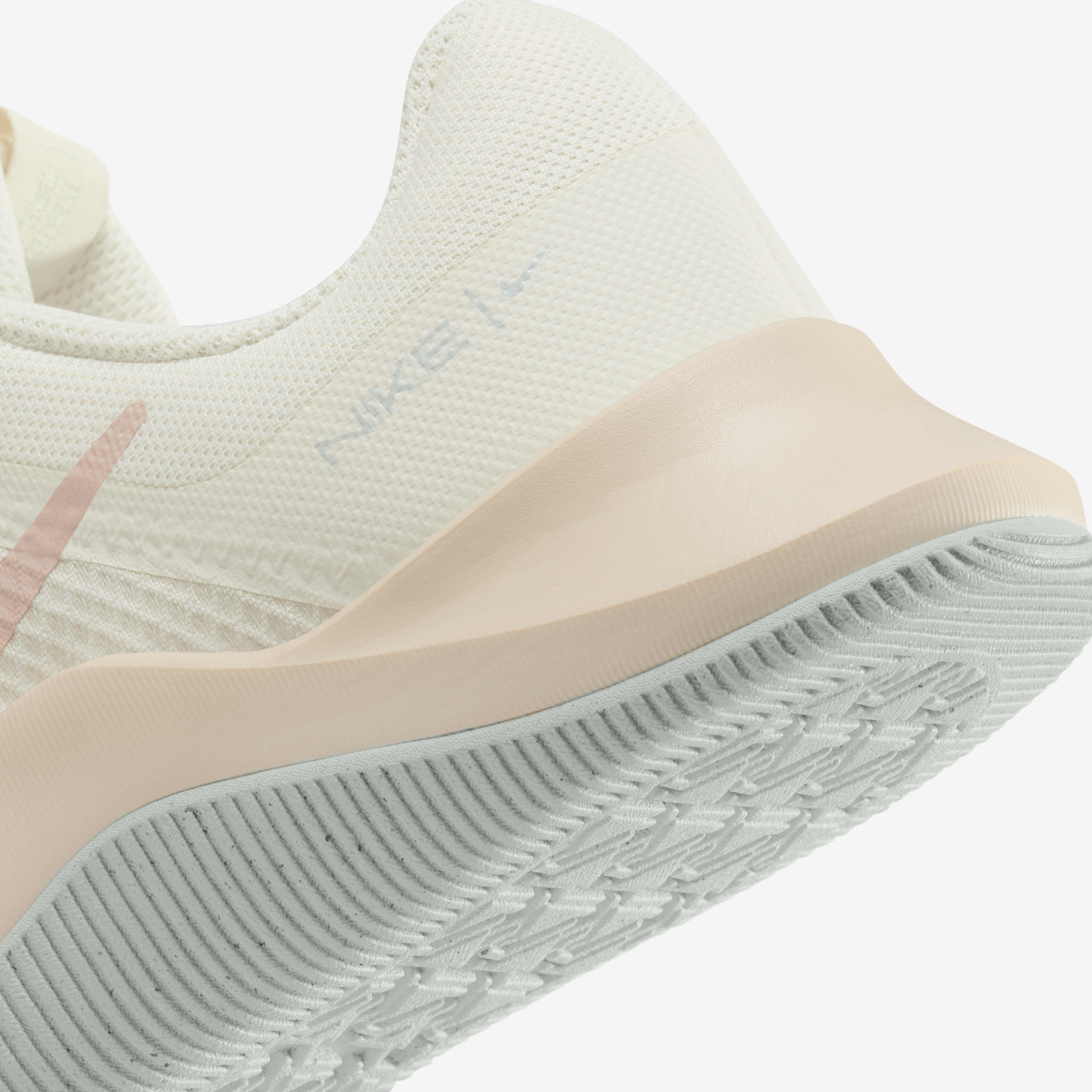 نايكي ام سي ترينر 2 image number 7