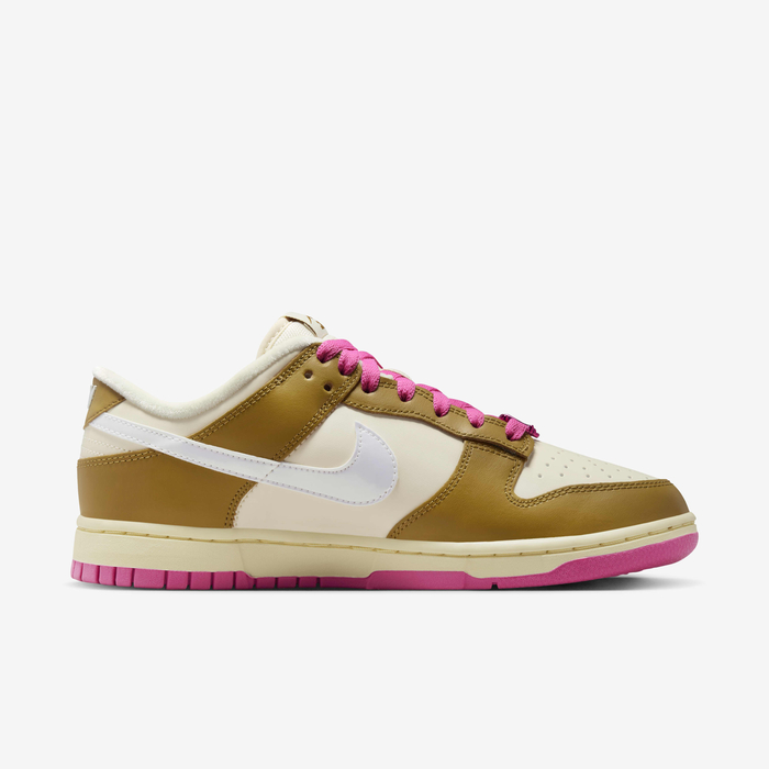 Nike Dunk Low SE image number 3 Nike Dunk Low SE image number 3