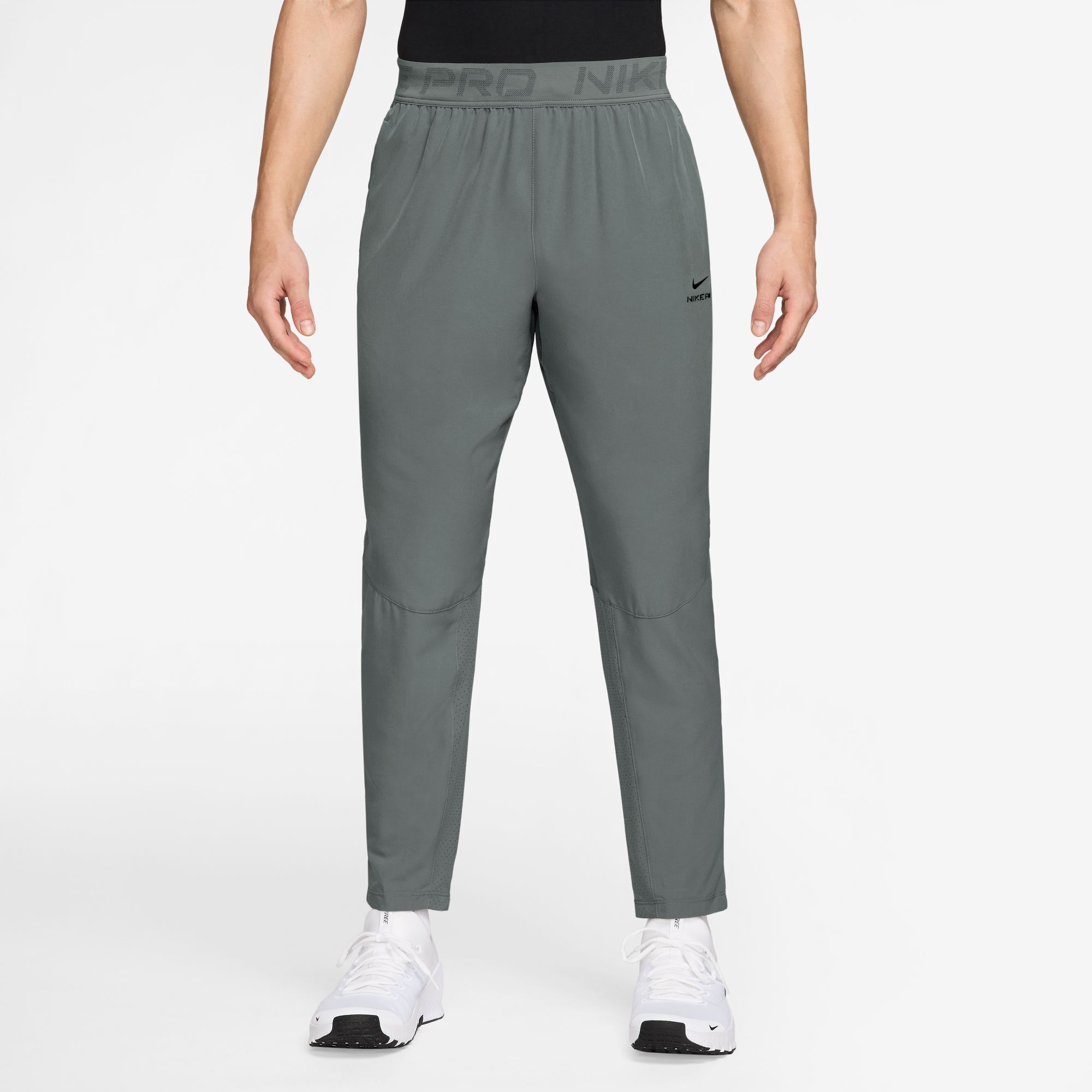 Nike Pro Training image number 0