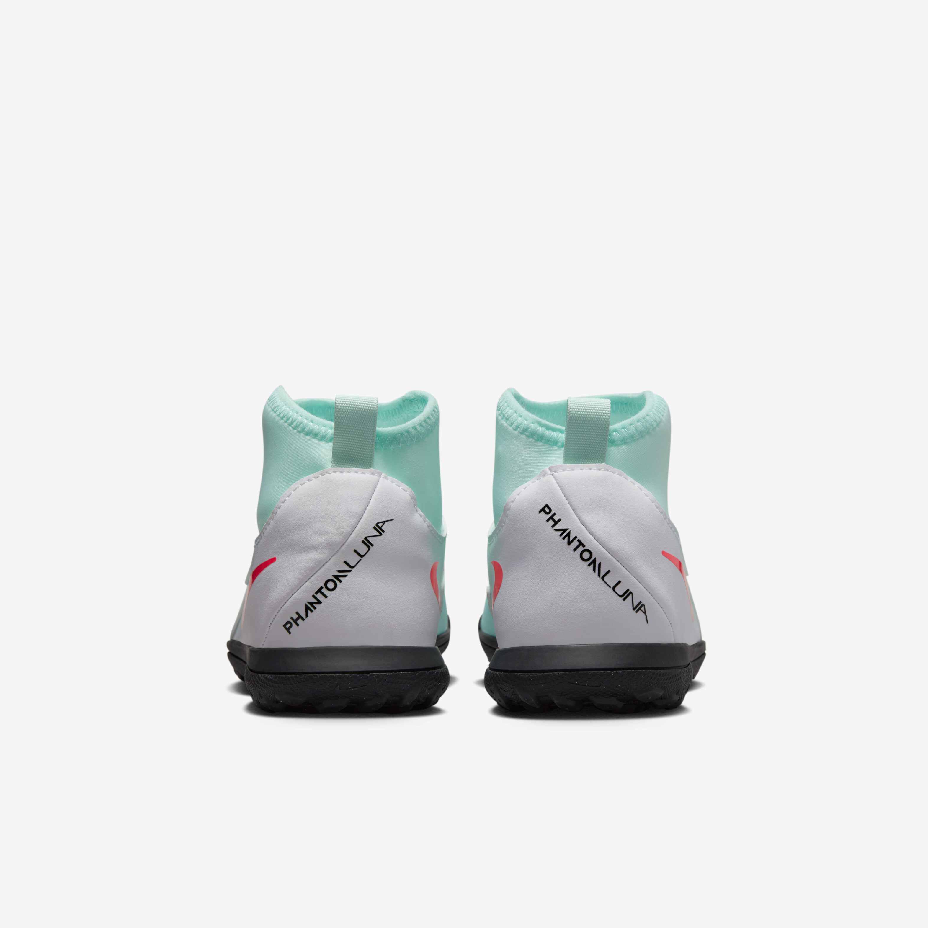 Nike Jr. Phantom Luna 2 Club image number 5