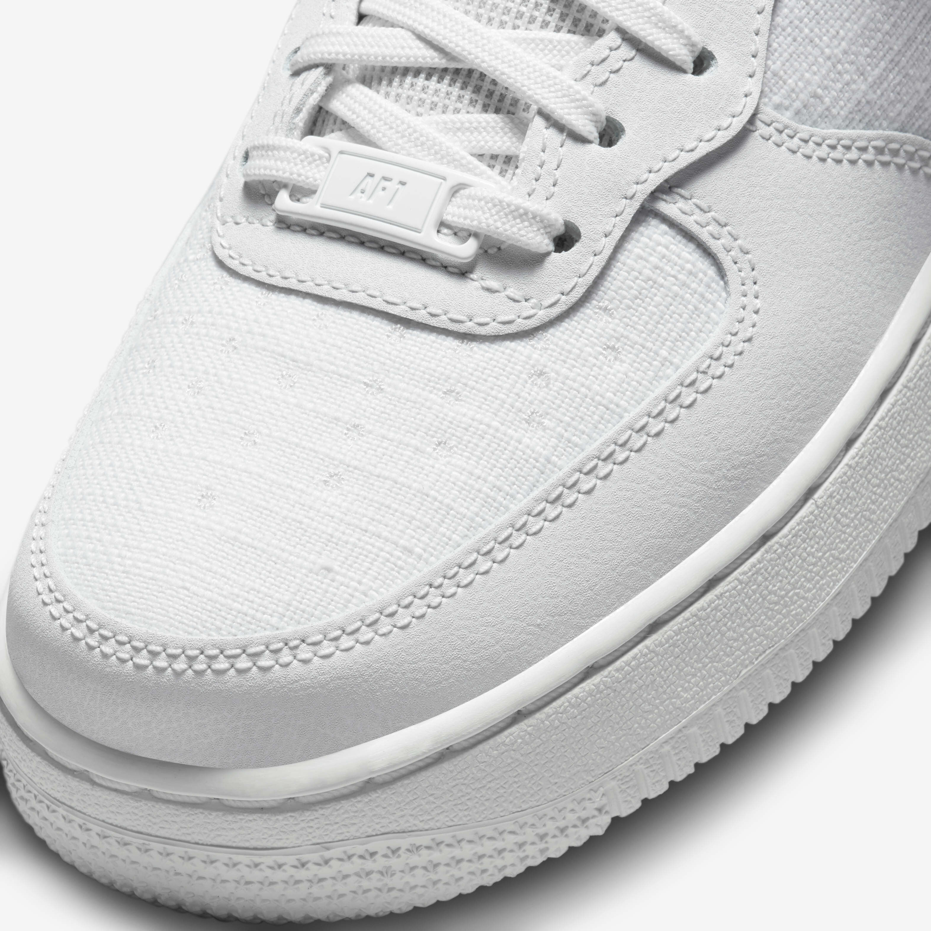 Nike Air Force 1 '07 Mid image number 6