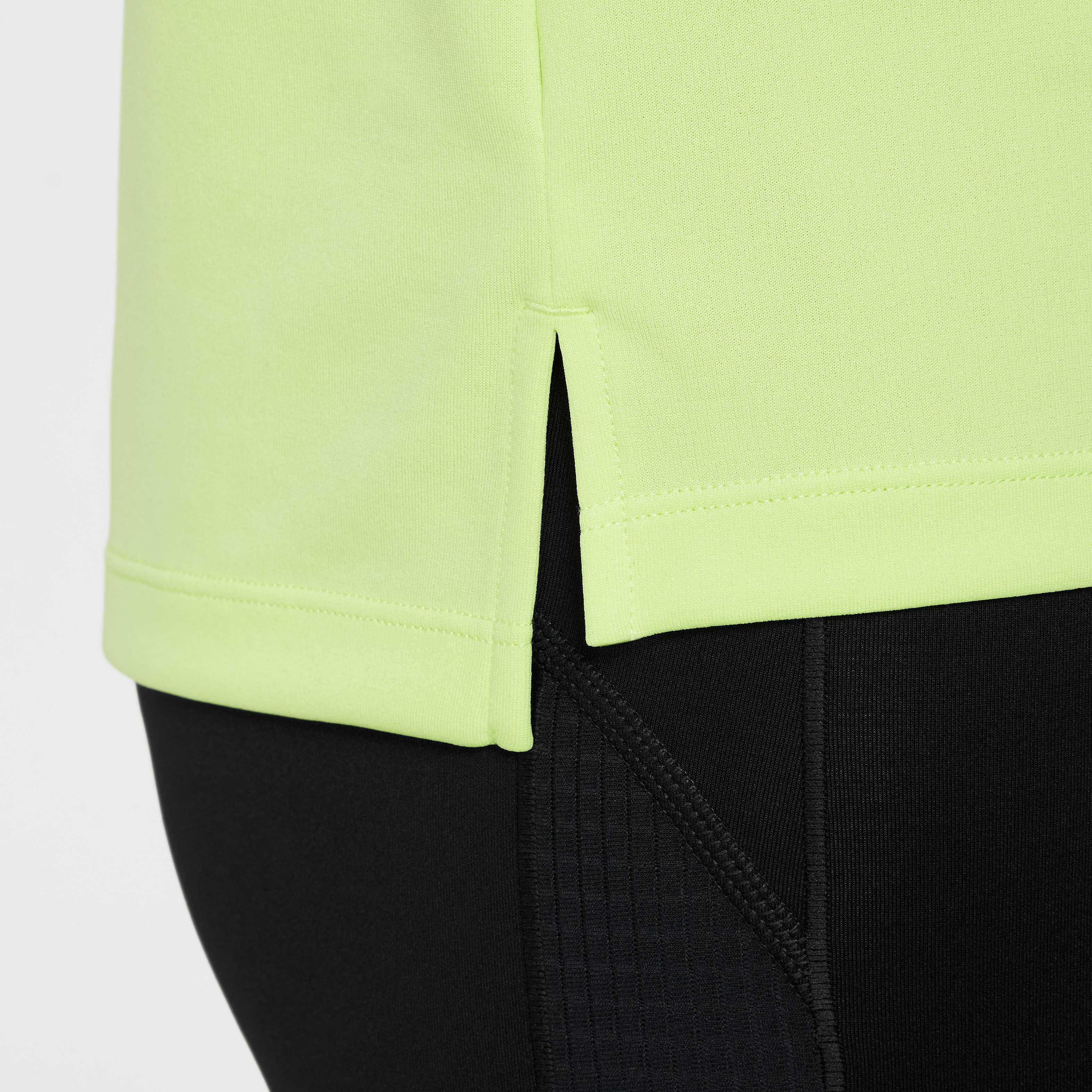 Nike Pro image number 7