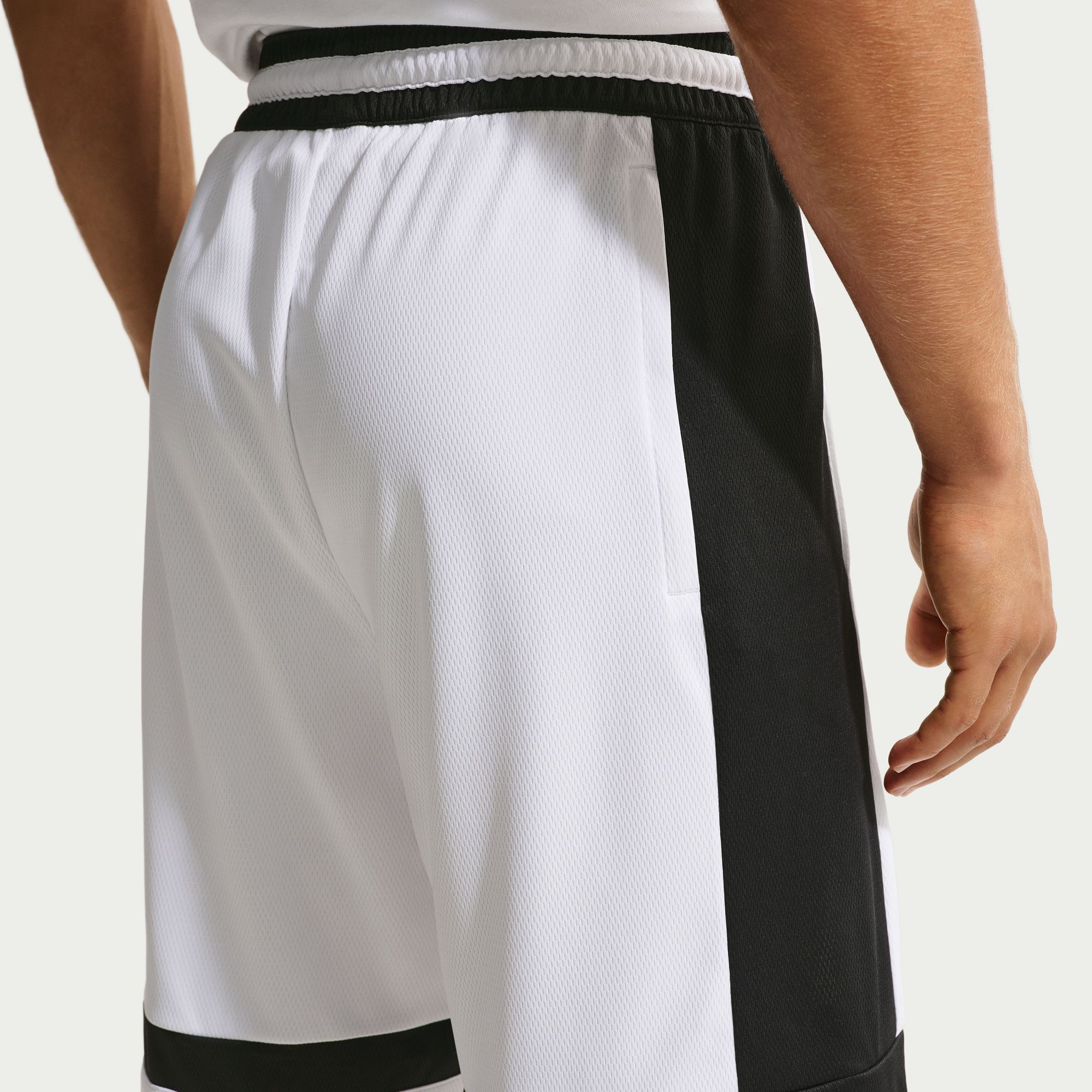 Nike image number 4