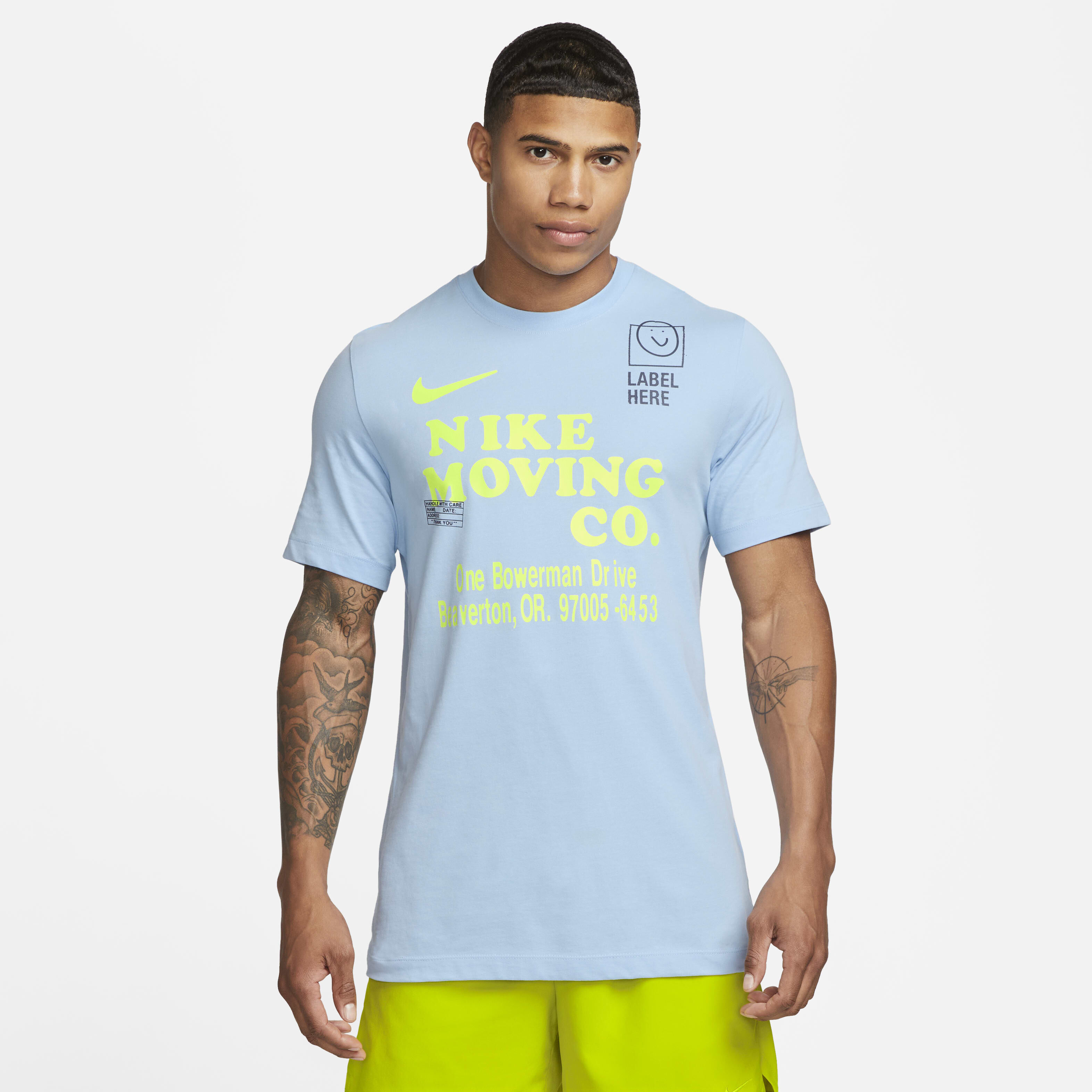 Buy Nike Dri FIT Men s Training T Shirt Nike Qatar Official