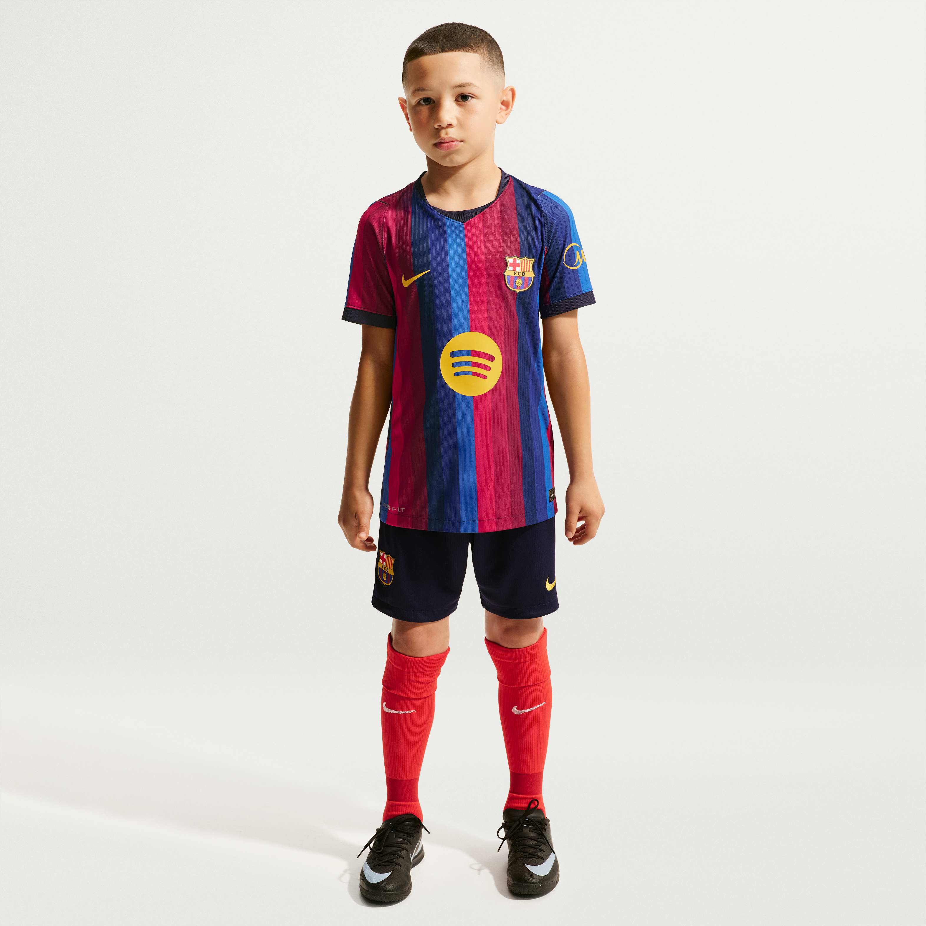 برشلونة 2026/27 ماتش الأساسي image number 6