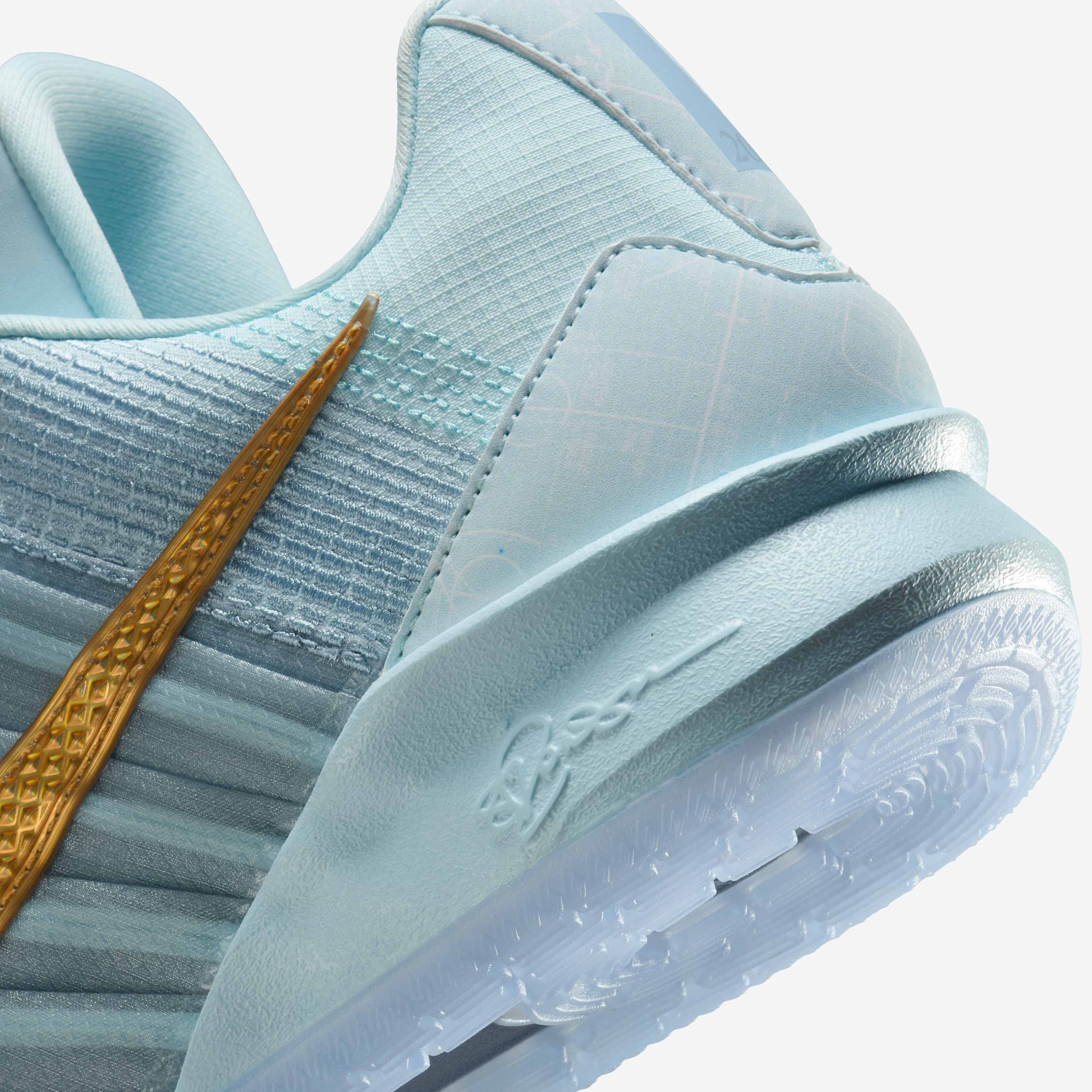 Buy Sabrina 3 'Radiant' Basketball Shoes - Glacier Blue