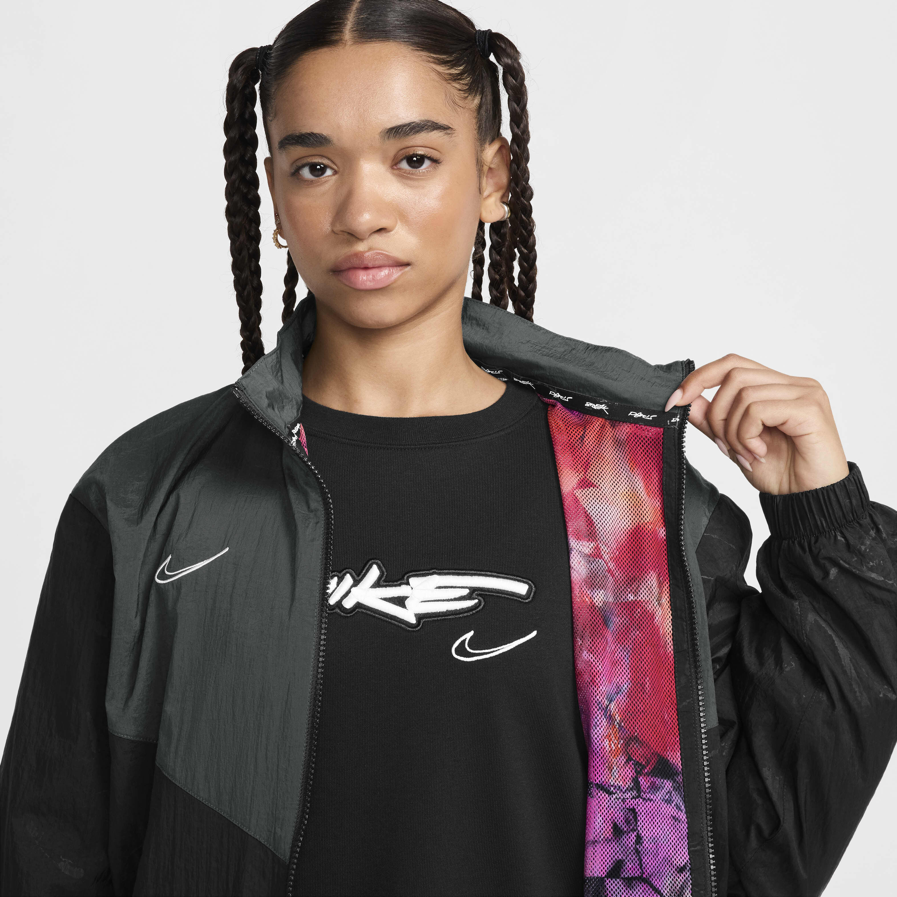 Nikelab collection ghost windrunner women's jacket on sale