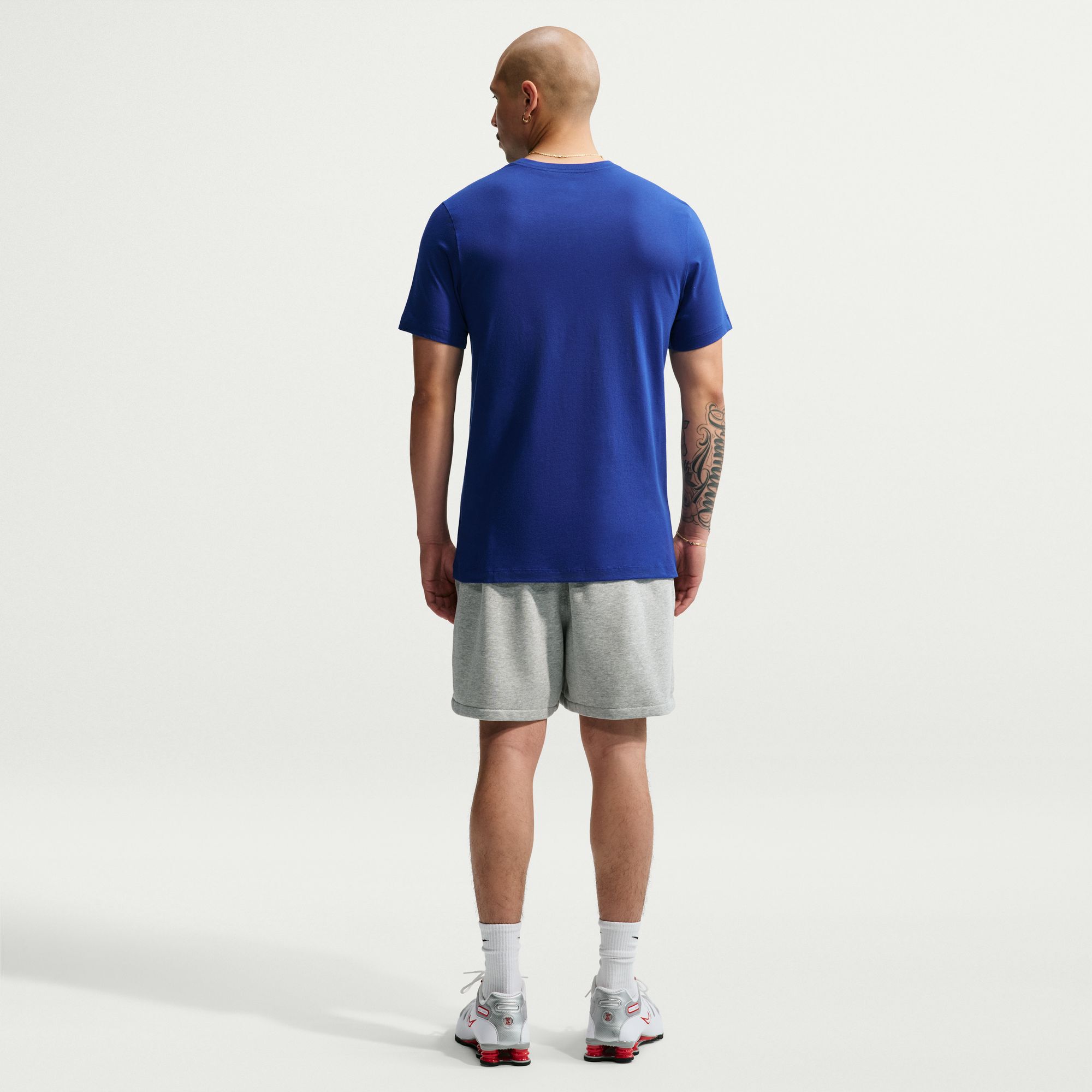 Nike Club image number 1