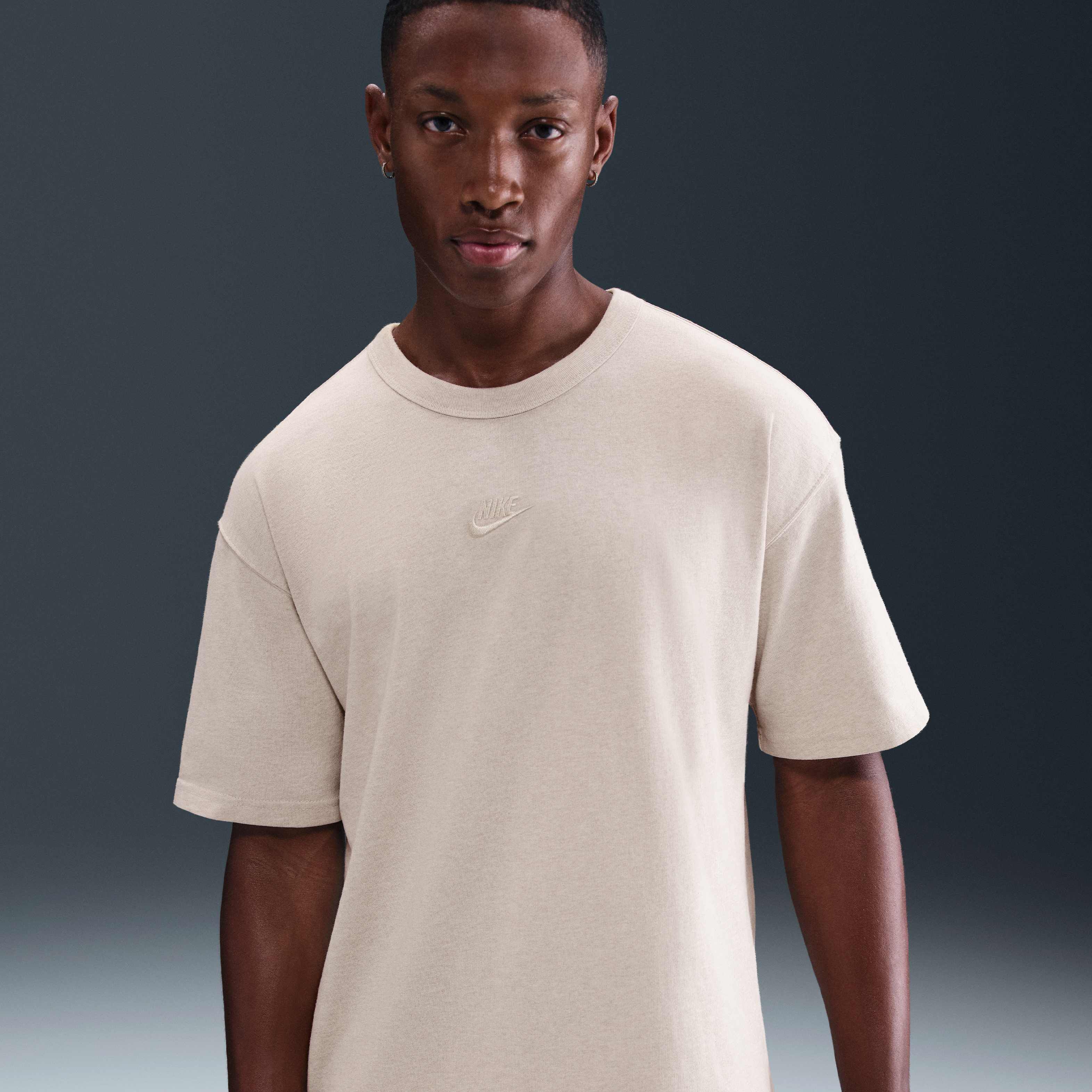 NIKE - さいさい　Tシャツ＋タオル セール】ナイキ スポーツウェア マックス90 Tシャツ / Nike