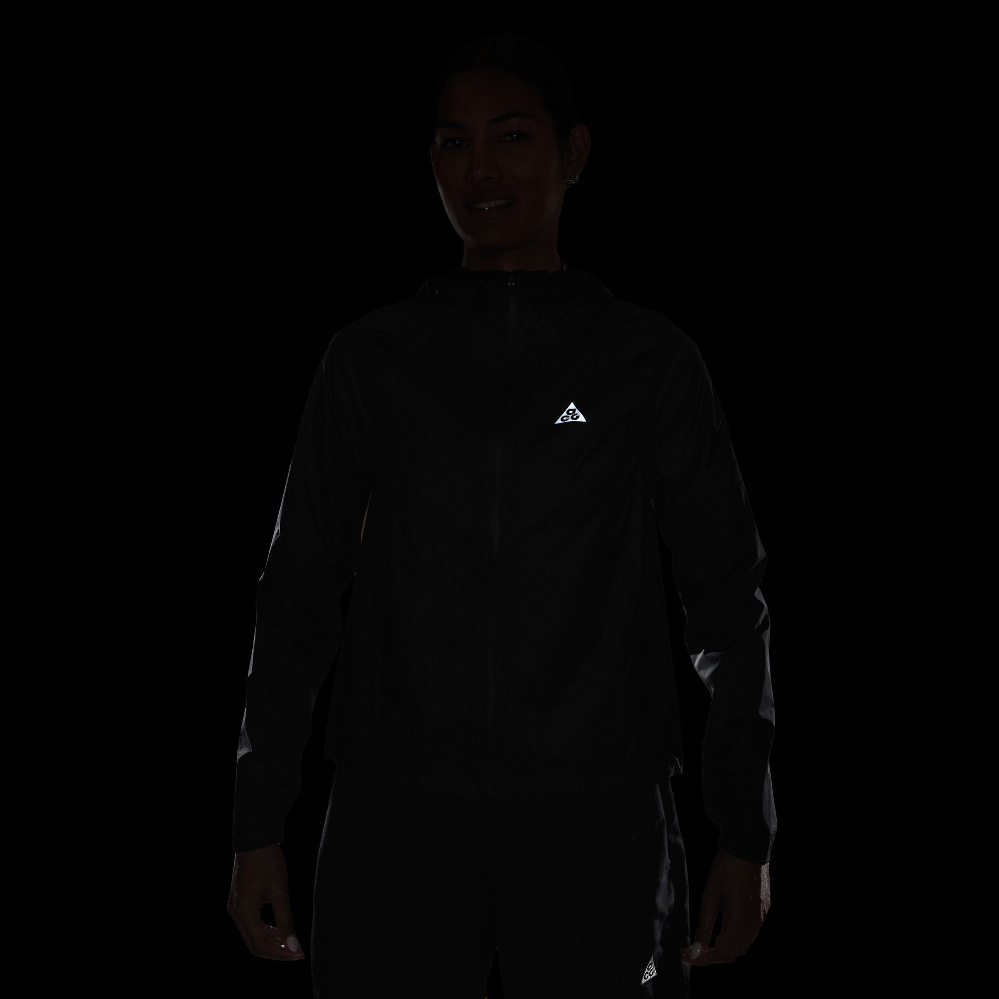 Nike ACG image number 2