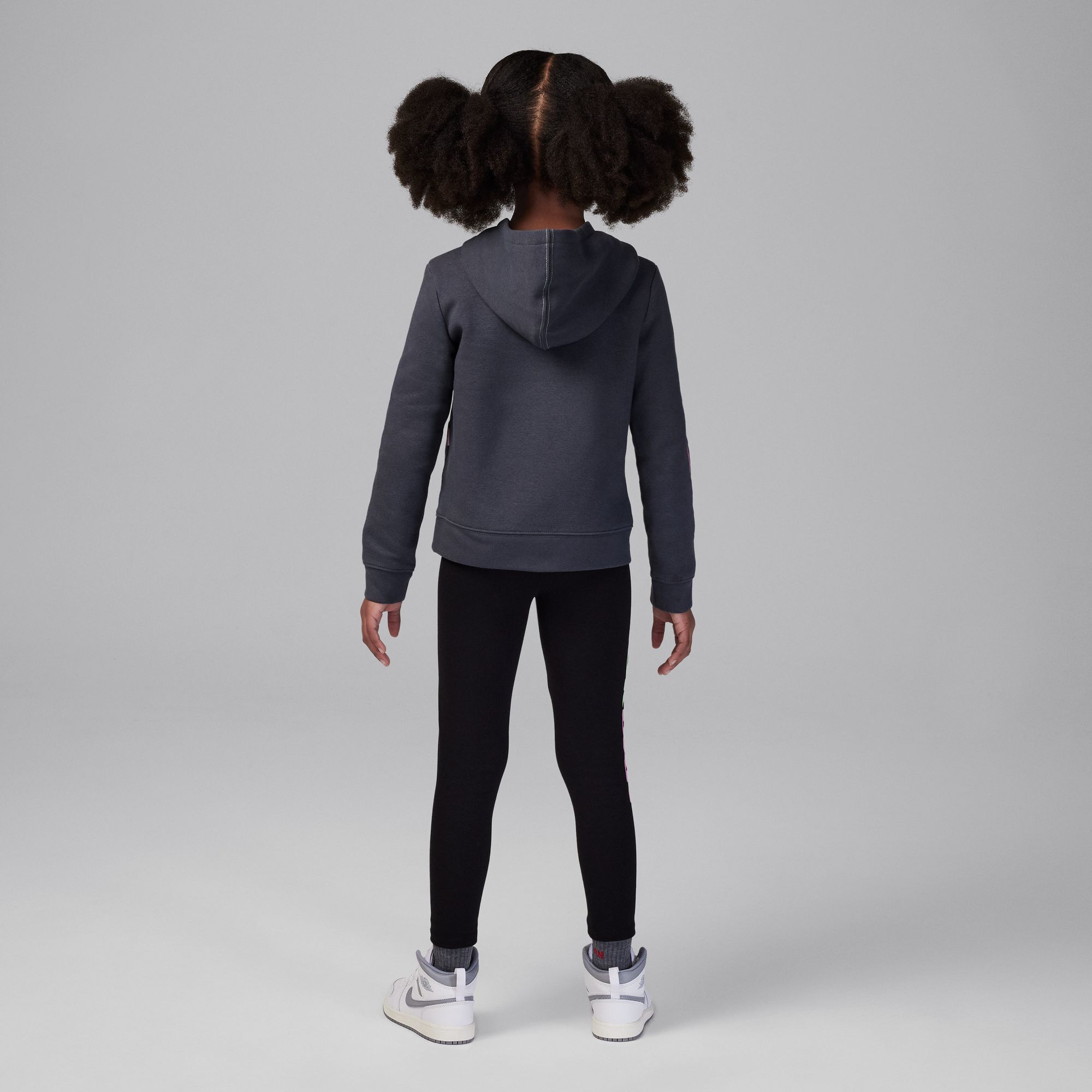 جوردن ديلوريس جوردن فلاورز image number 7