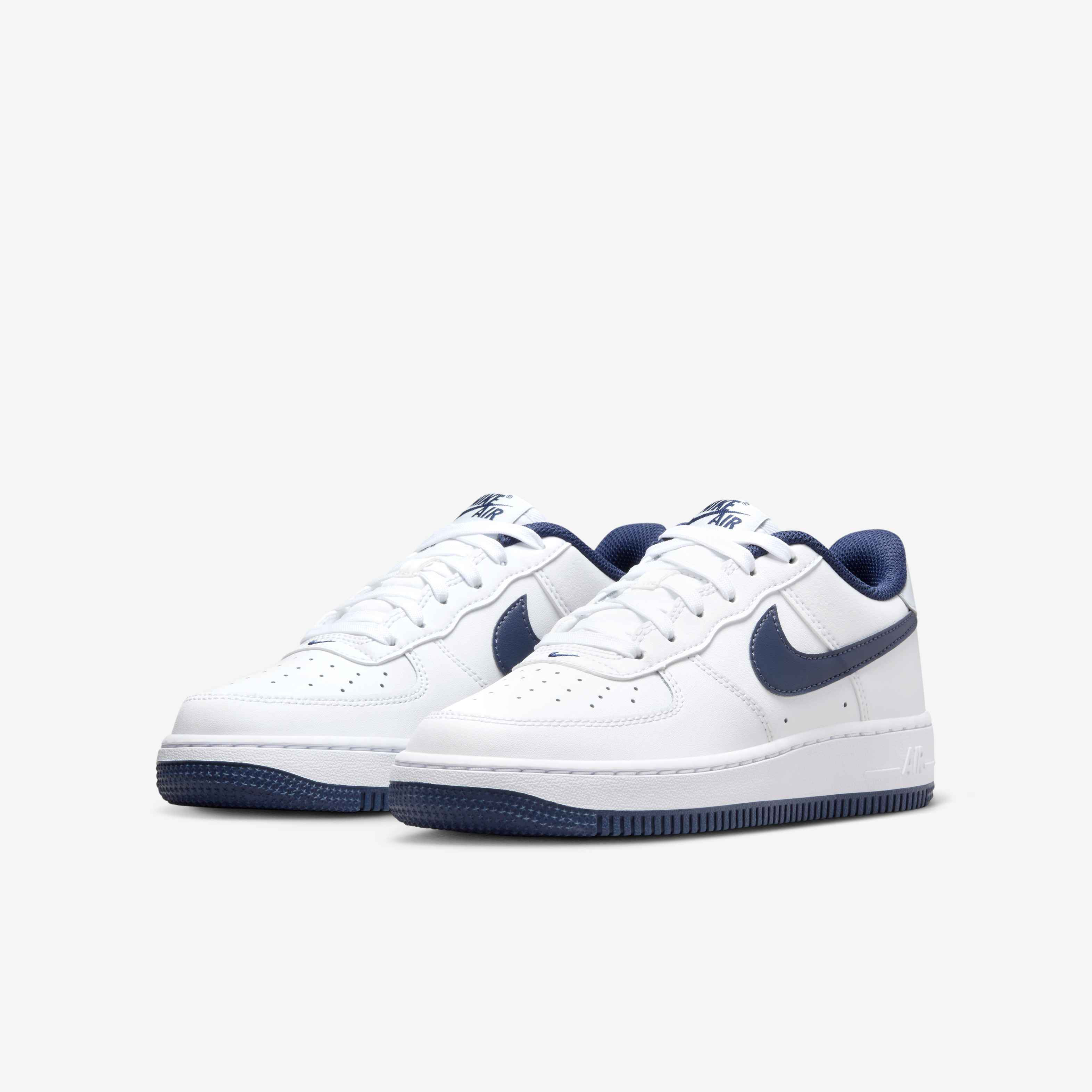 Nike Air Force 1 image number 4