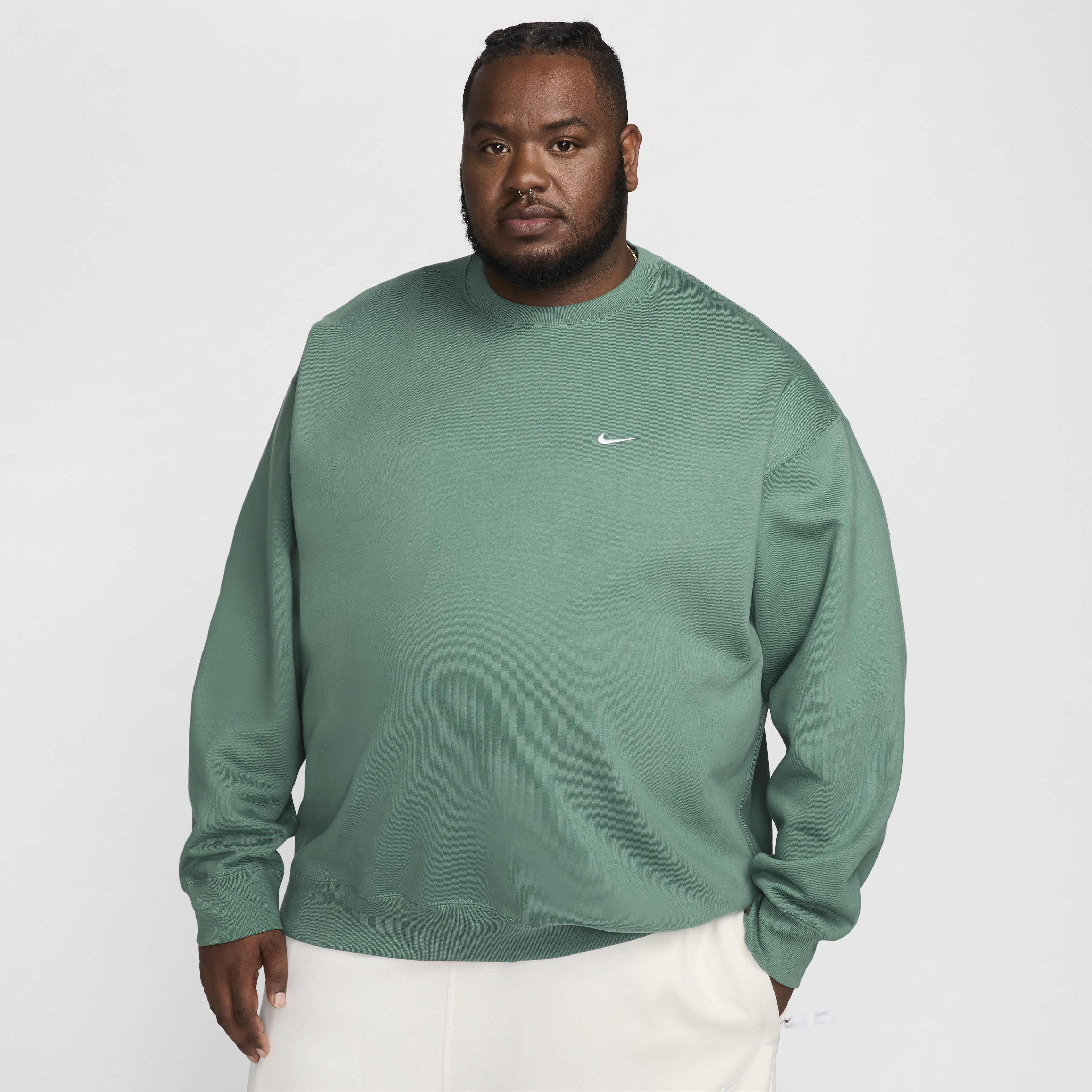 Nike Solo Swoosh image number 5