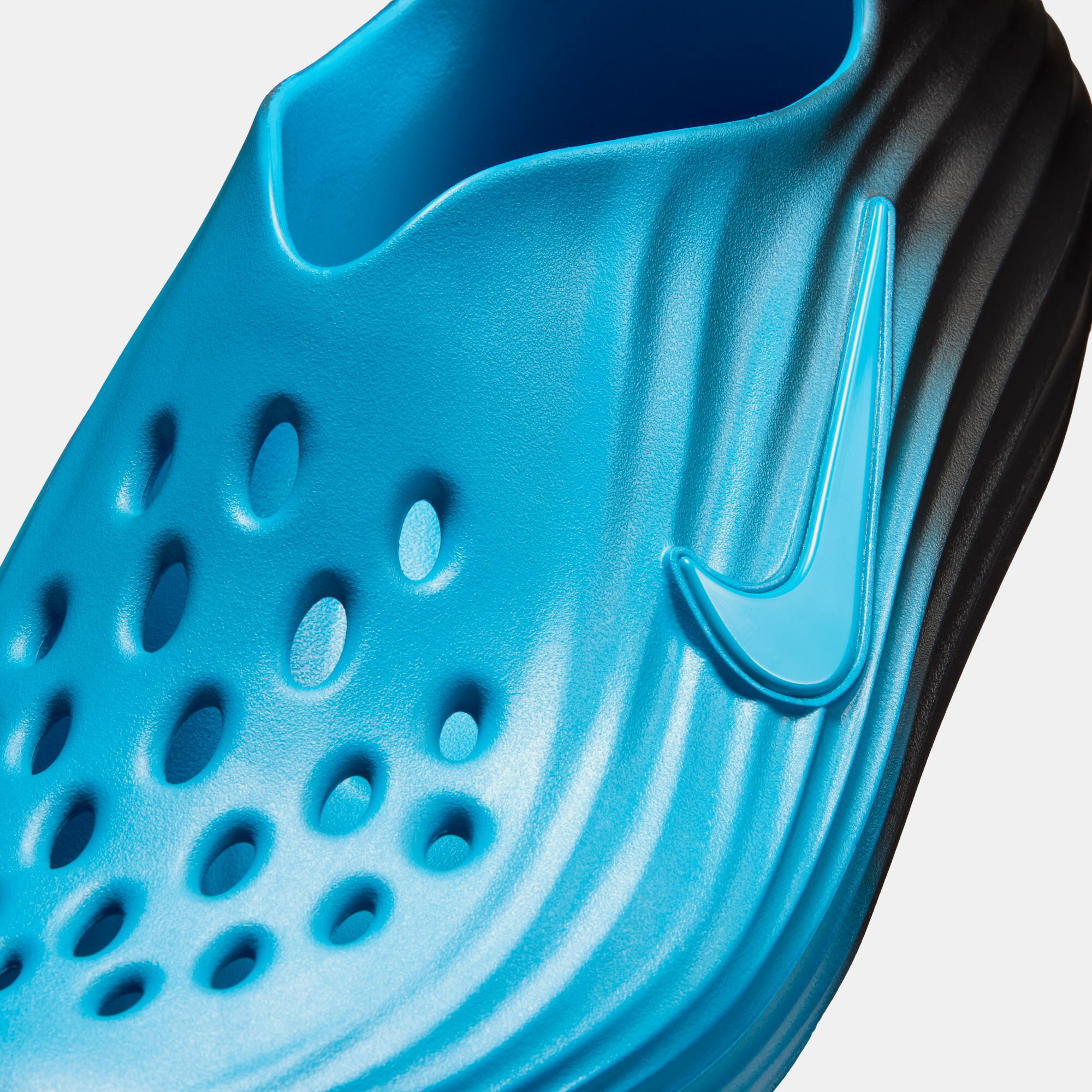 Nike ReactX Rejuven8 image number 9