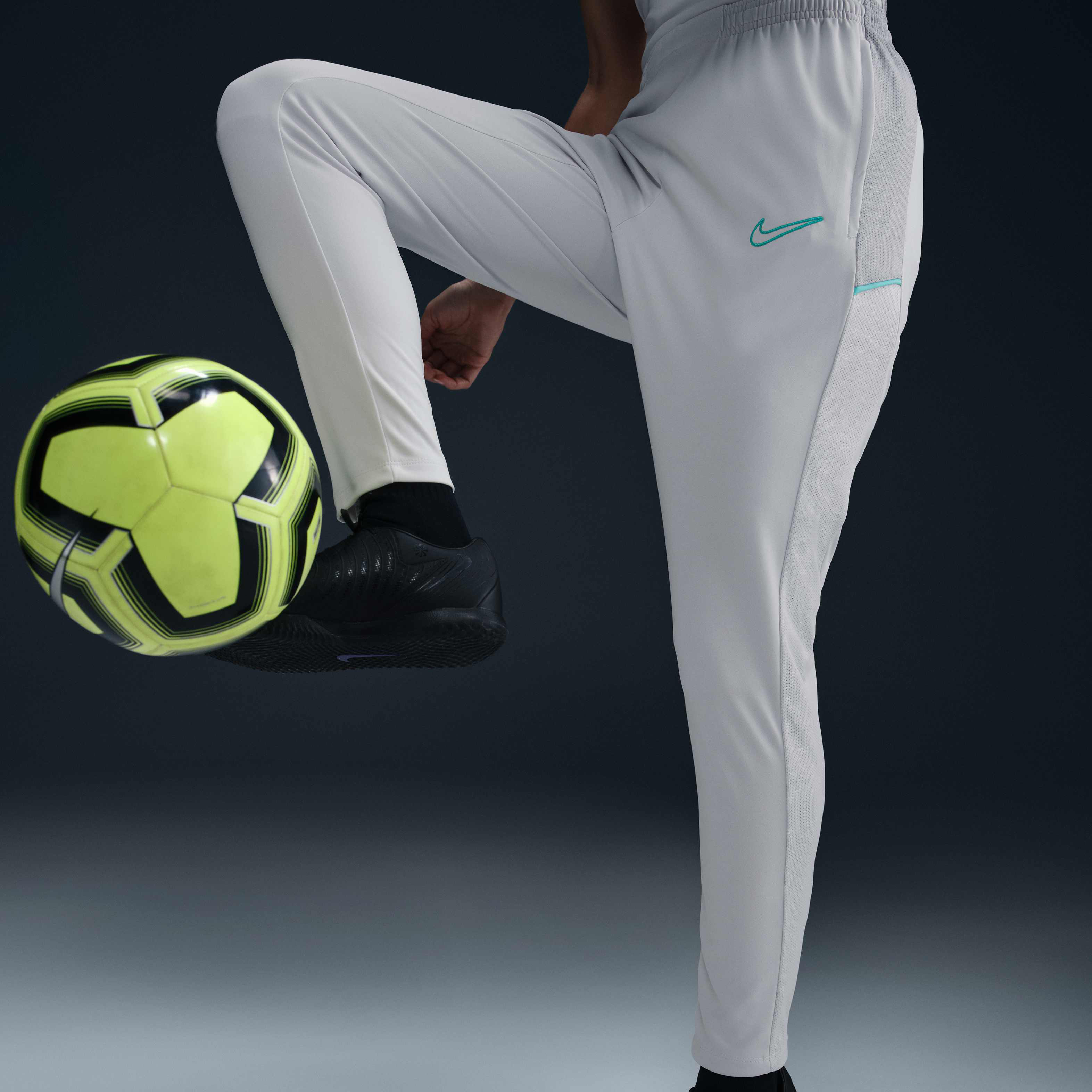 Nike Academy image number 4
