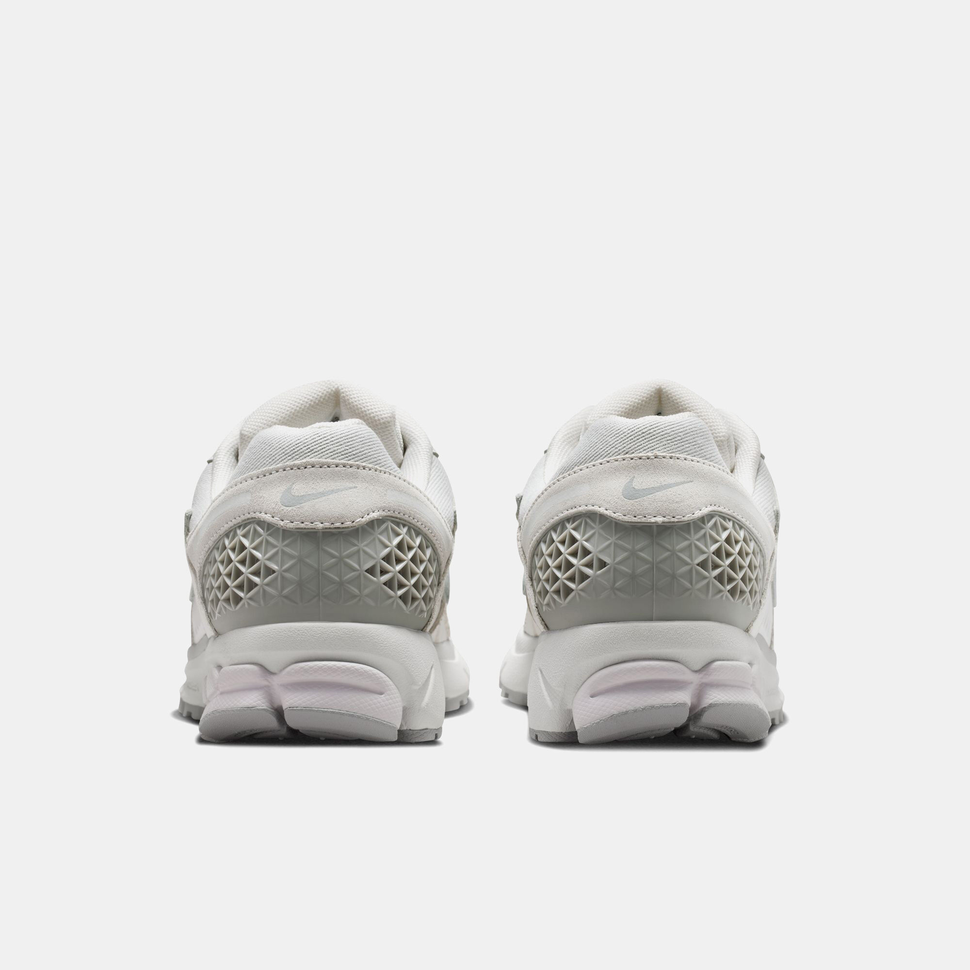 Zoom image