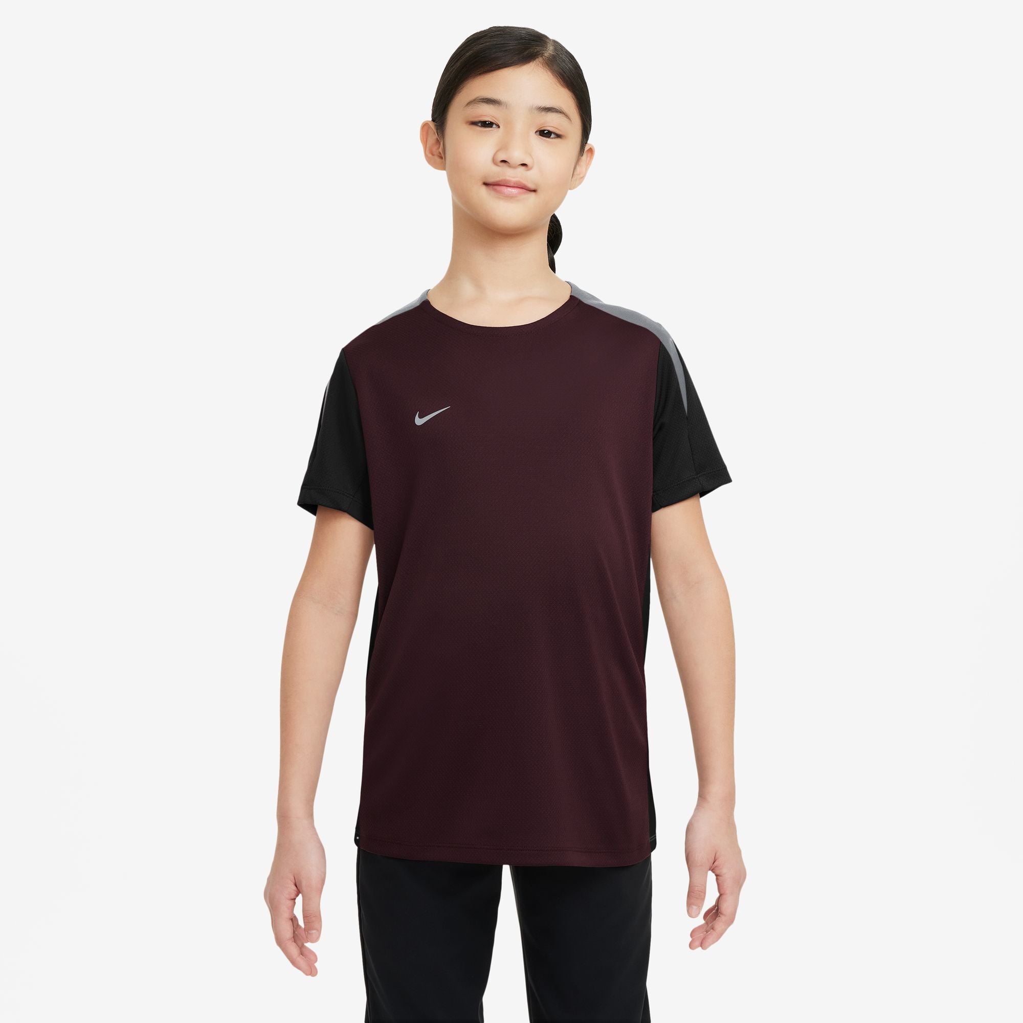 Nike Dri-FIT Strike image number 0