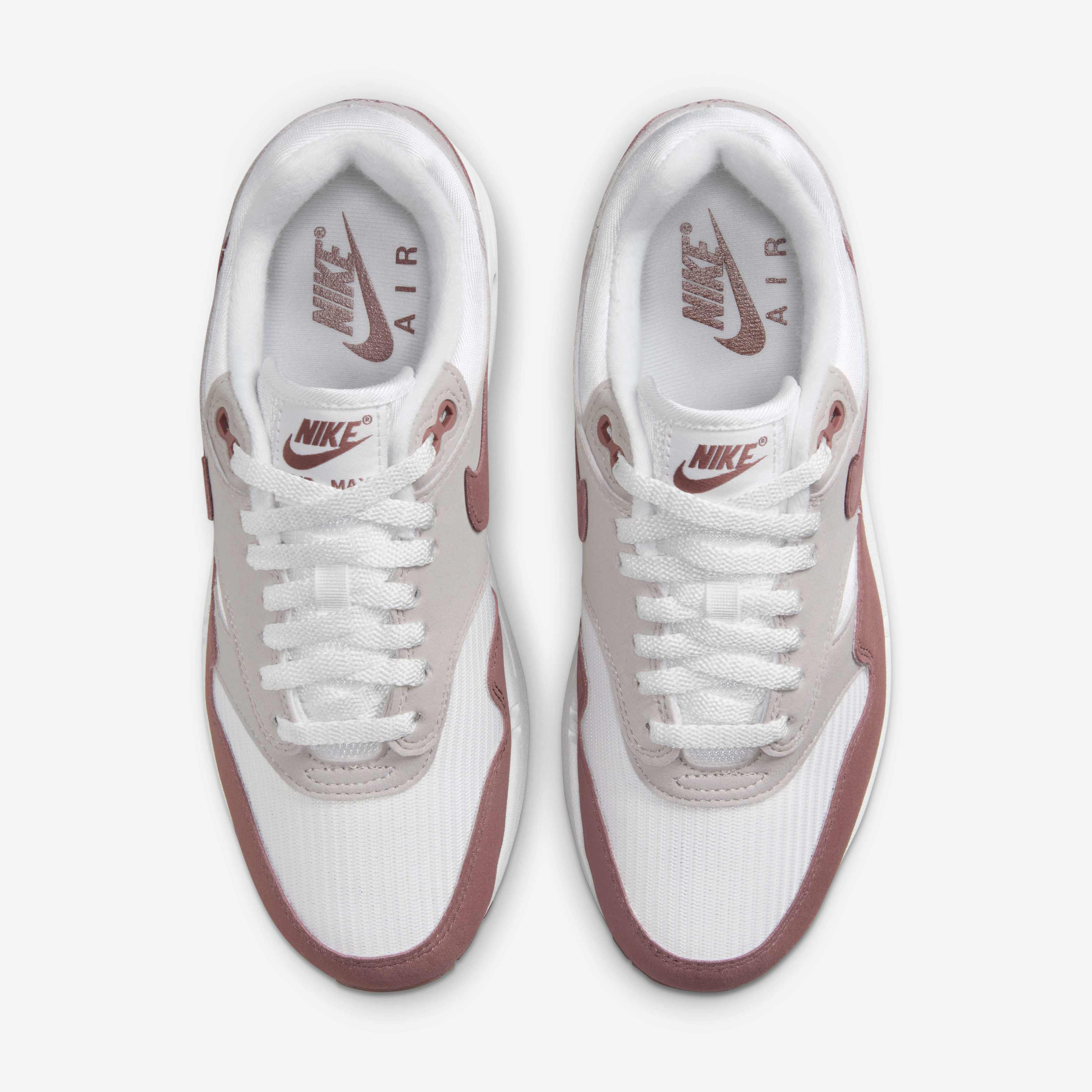 Nike Air Max 1 image number 4