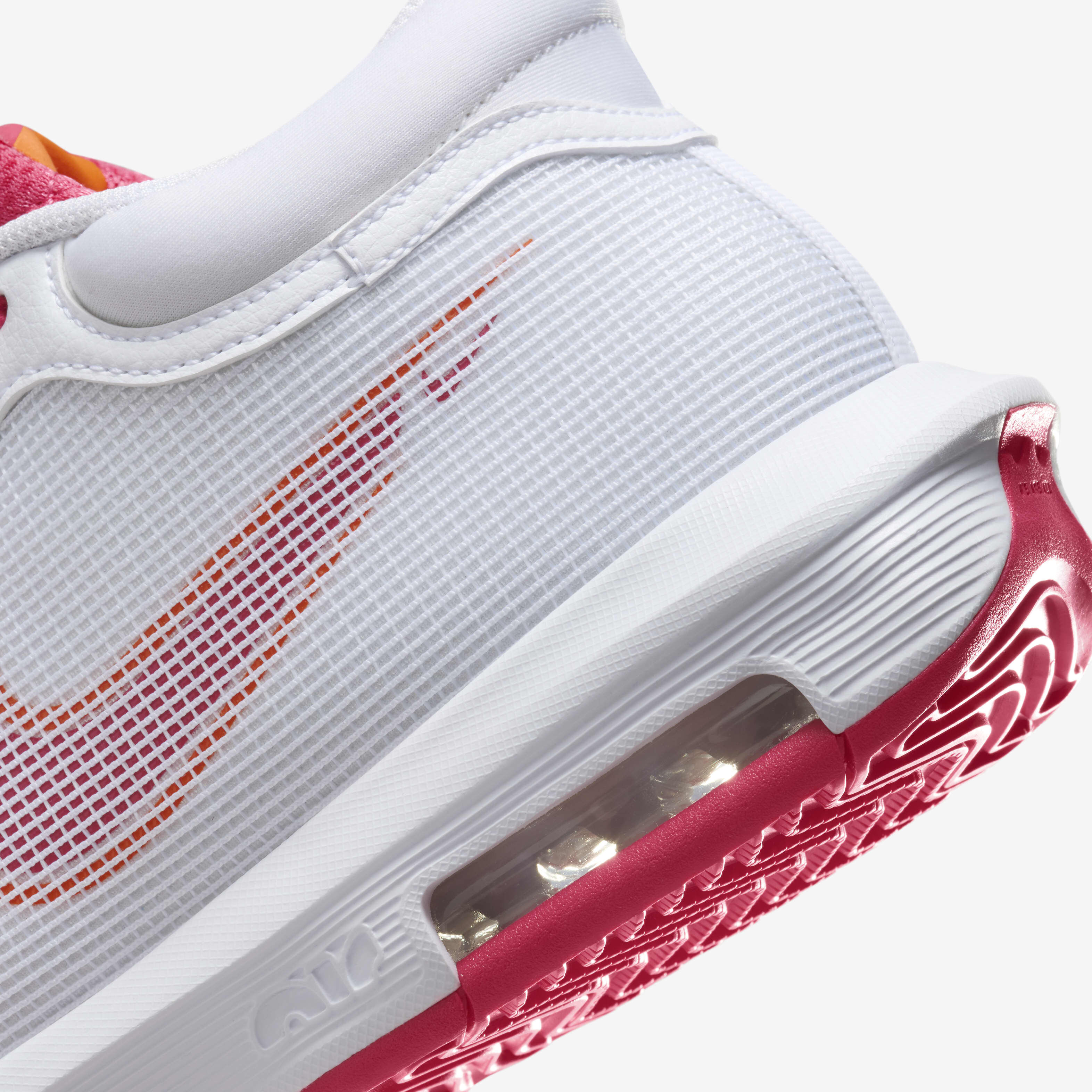 Buy LeBron Witness 8 Basketball Shoes Nike Qatar Official
