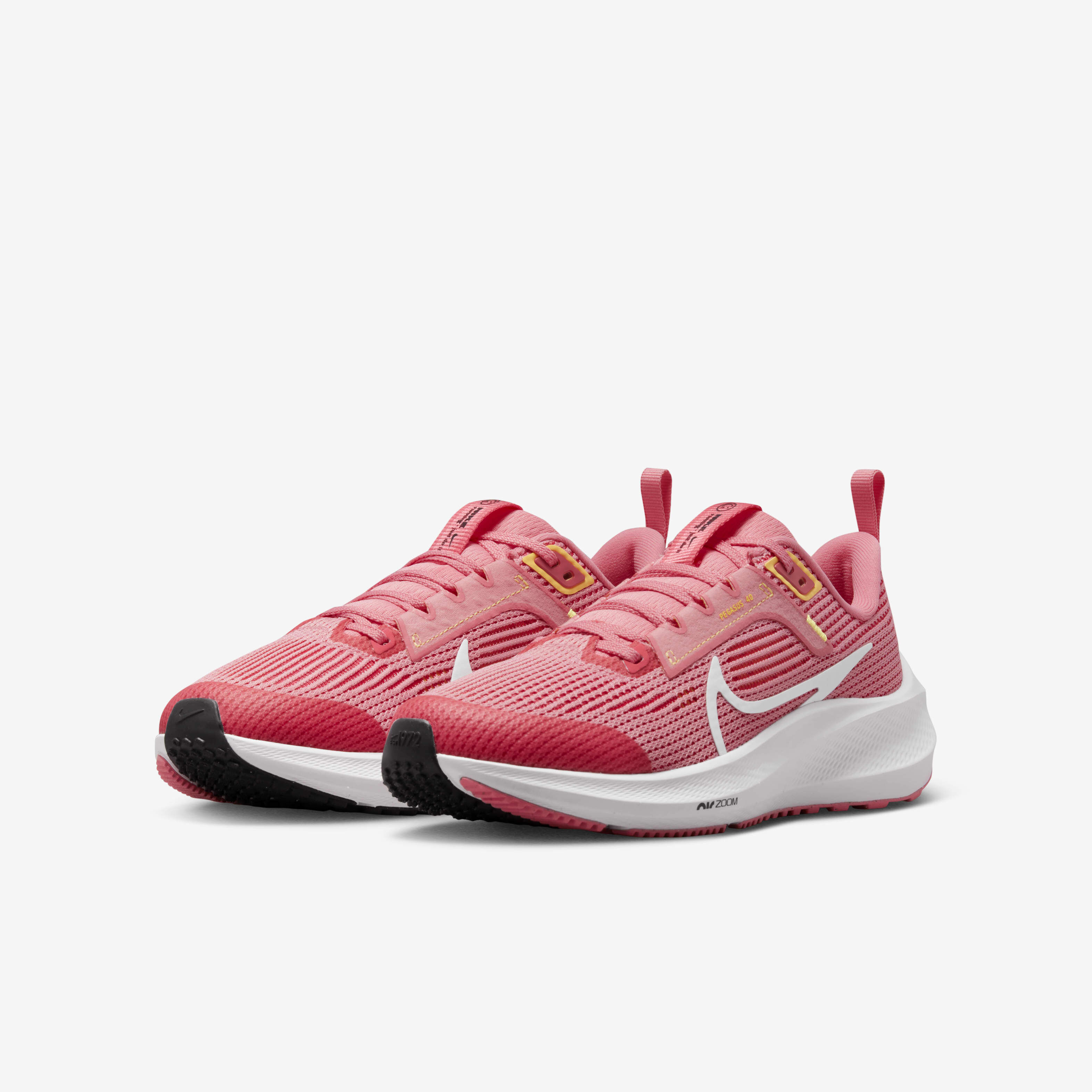 Nike Air Zoom Pegasus 40 image number 4