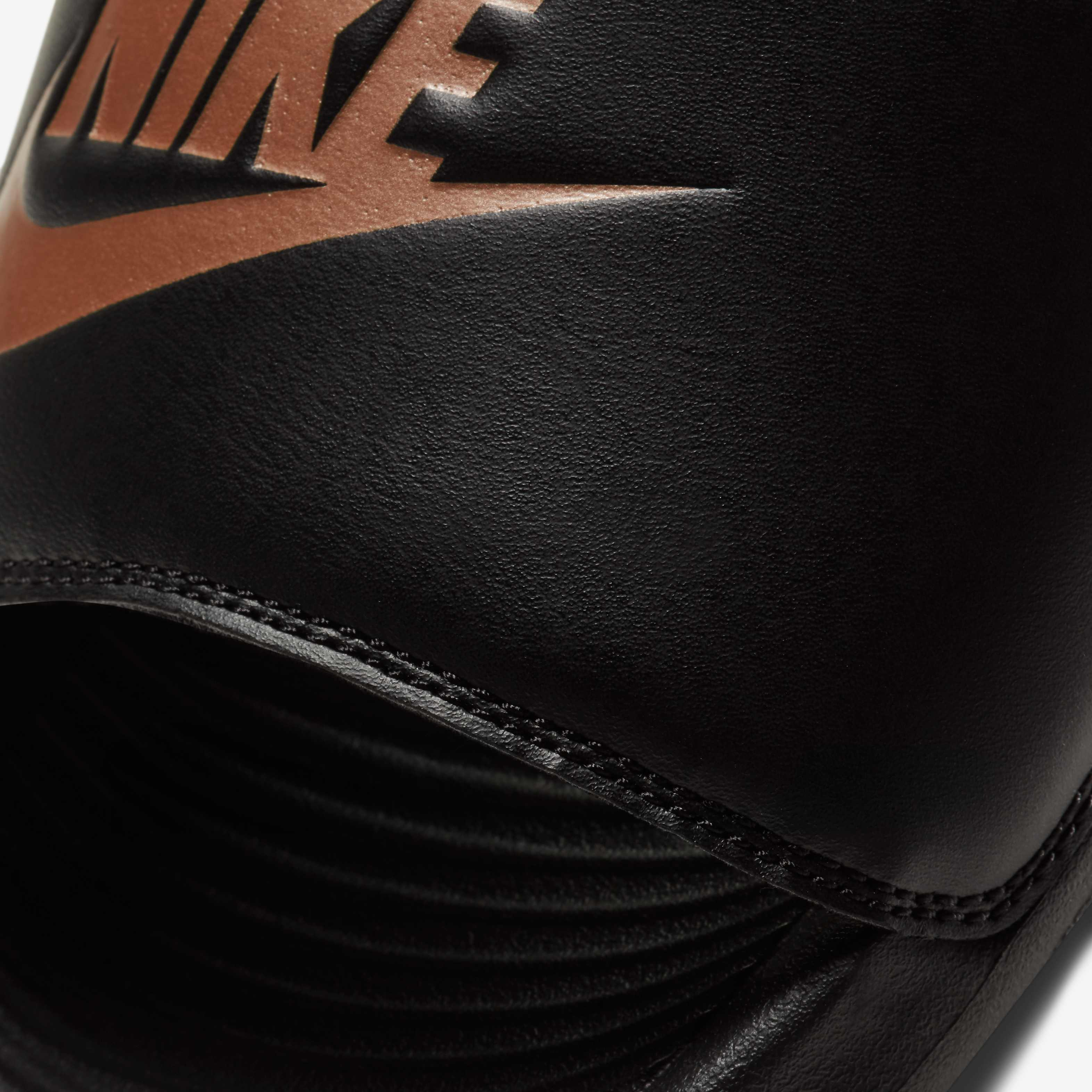 Nike Victori One image number 5