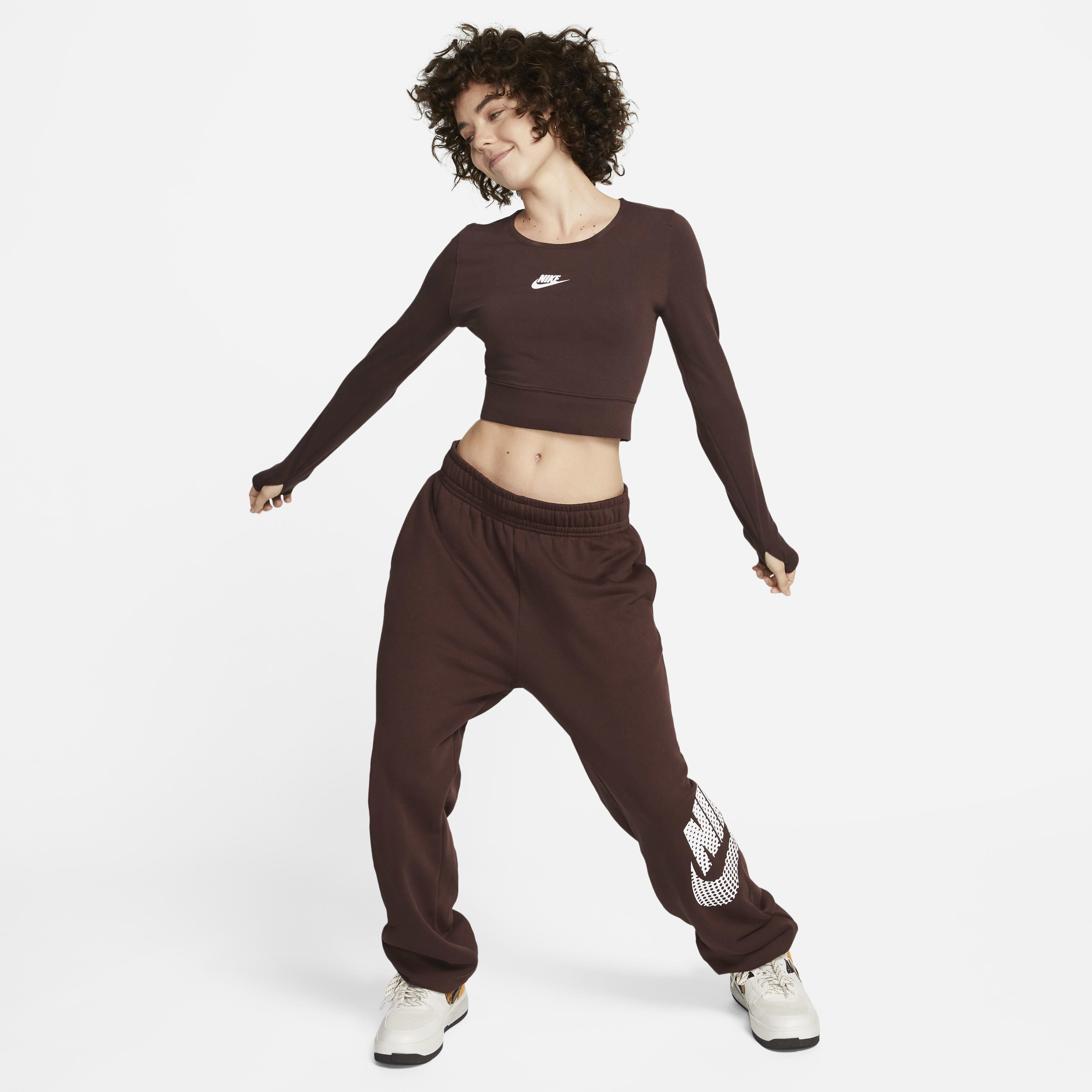 نايكي سبورتسوير image number 6