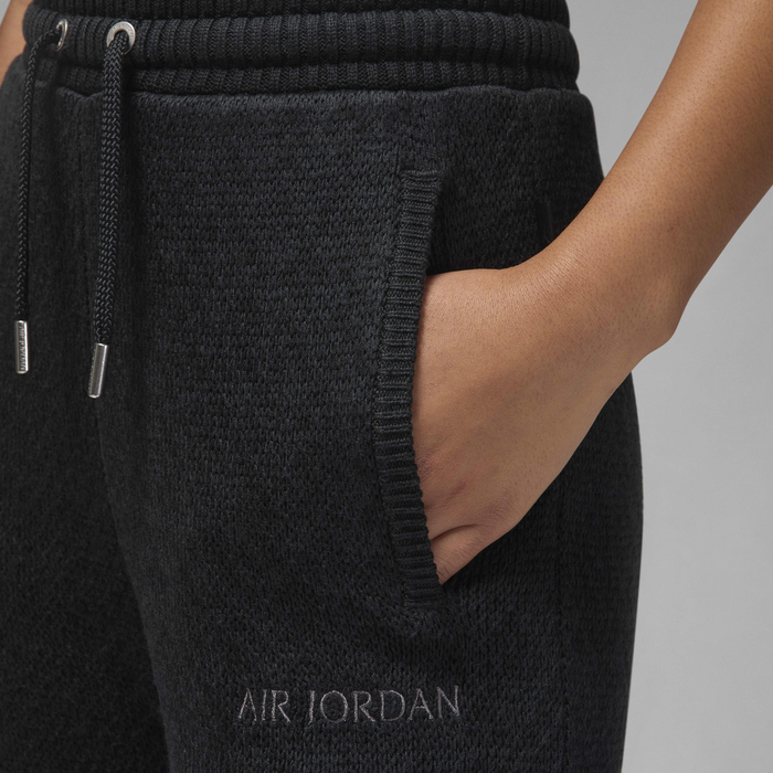 Air Jordan image number 2 Air Jordan image number 2