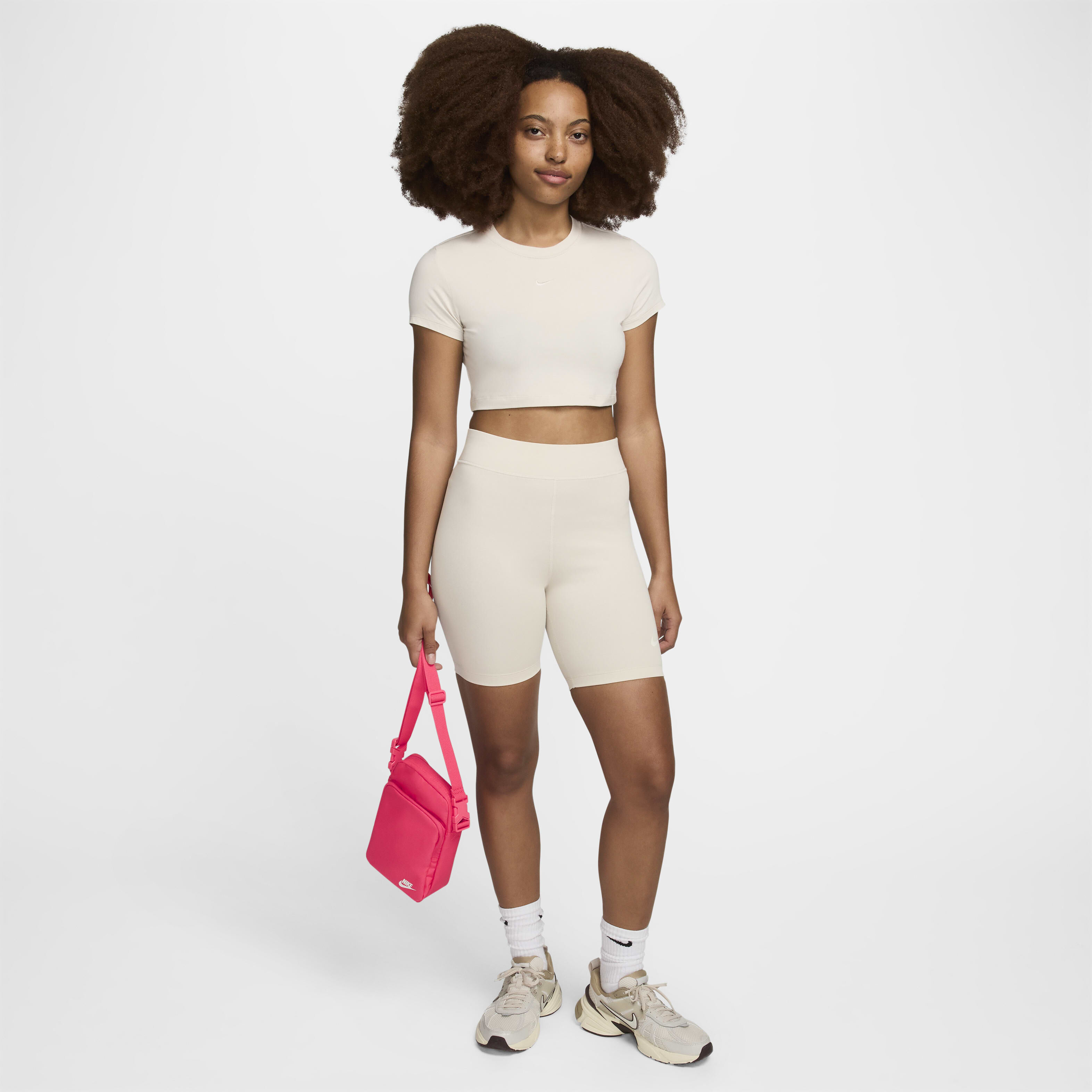Nike heritage crop top 2025