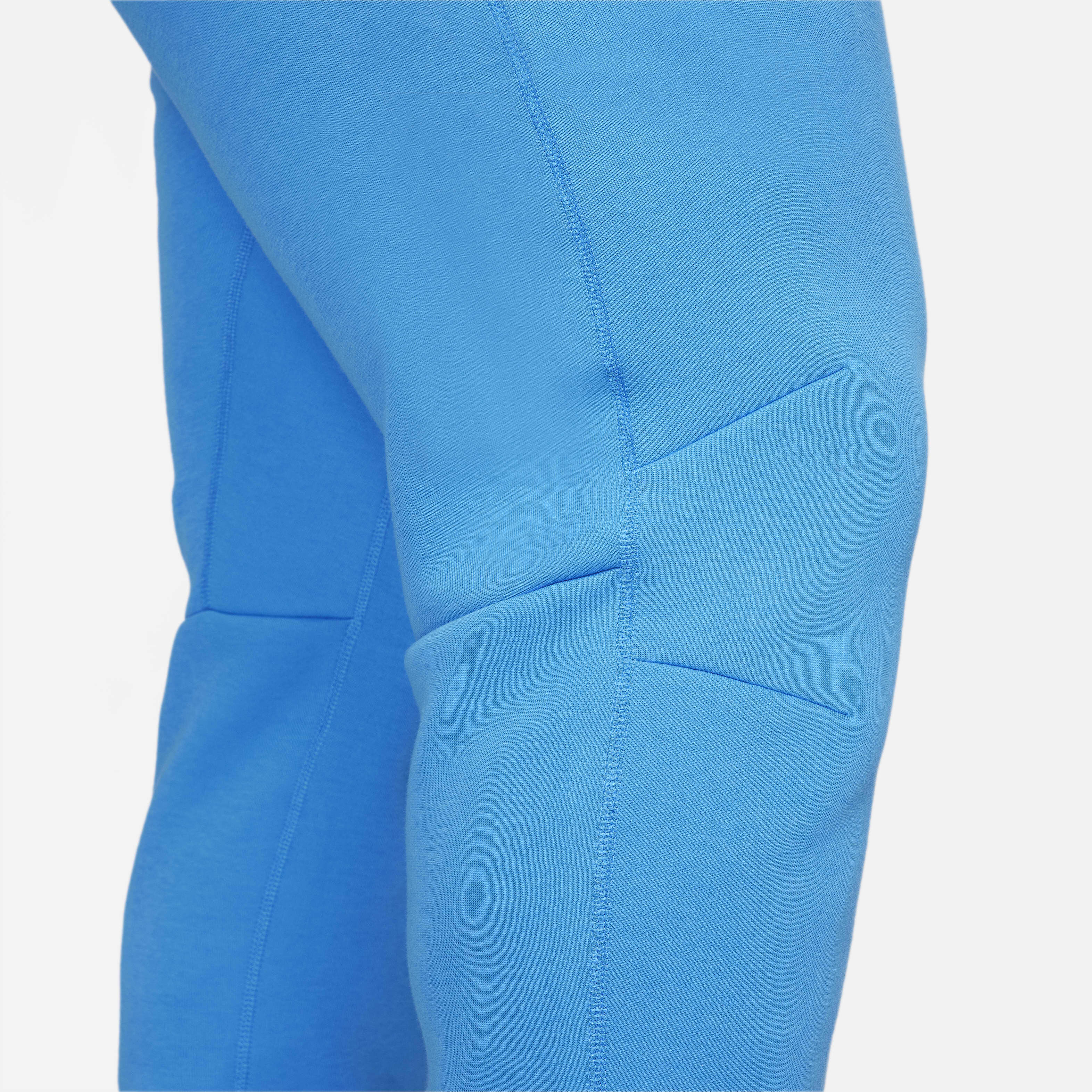 Nike Sportswear Tech Fleece image number 15