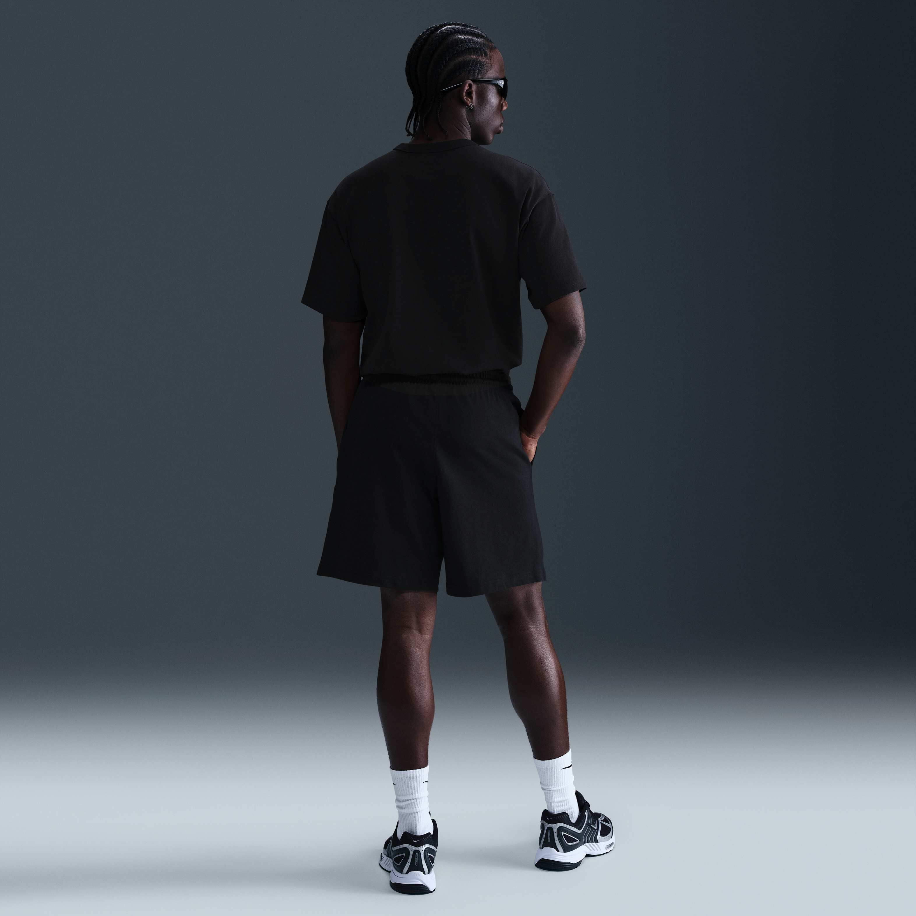 Nike Club image number 3