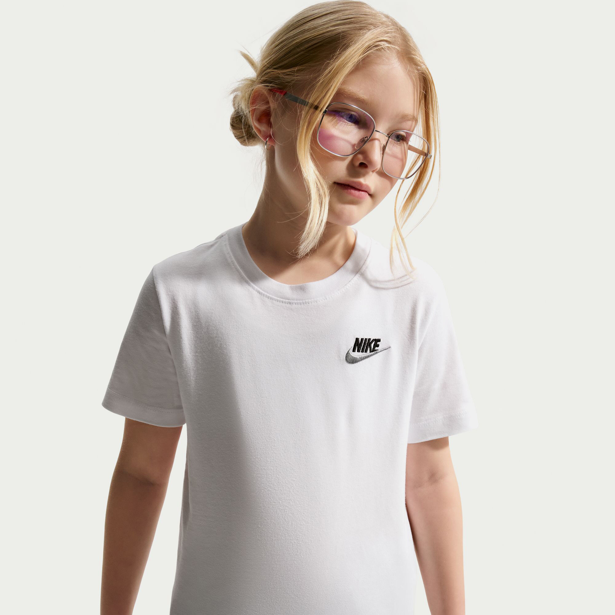 نايكي سبورتسوير image number 2