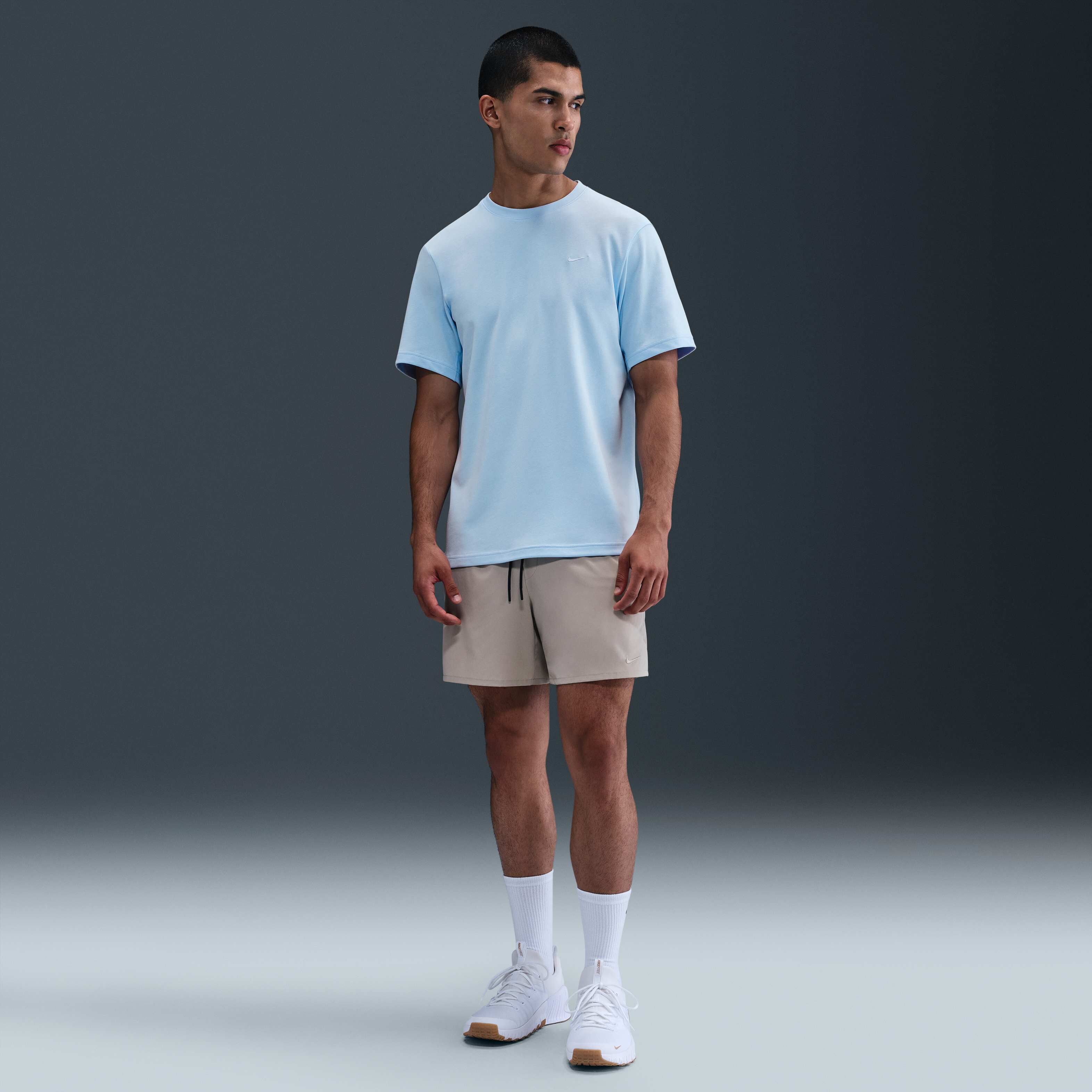 Nike Primary image number 3