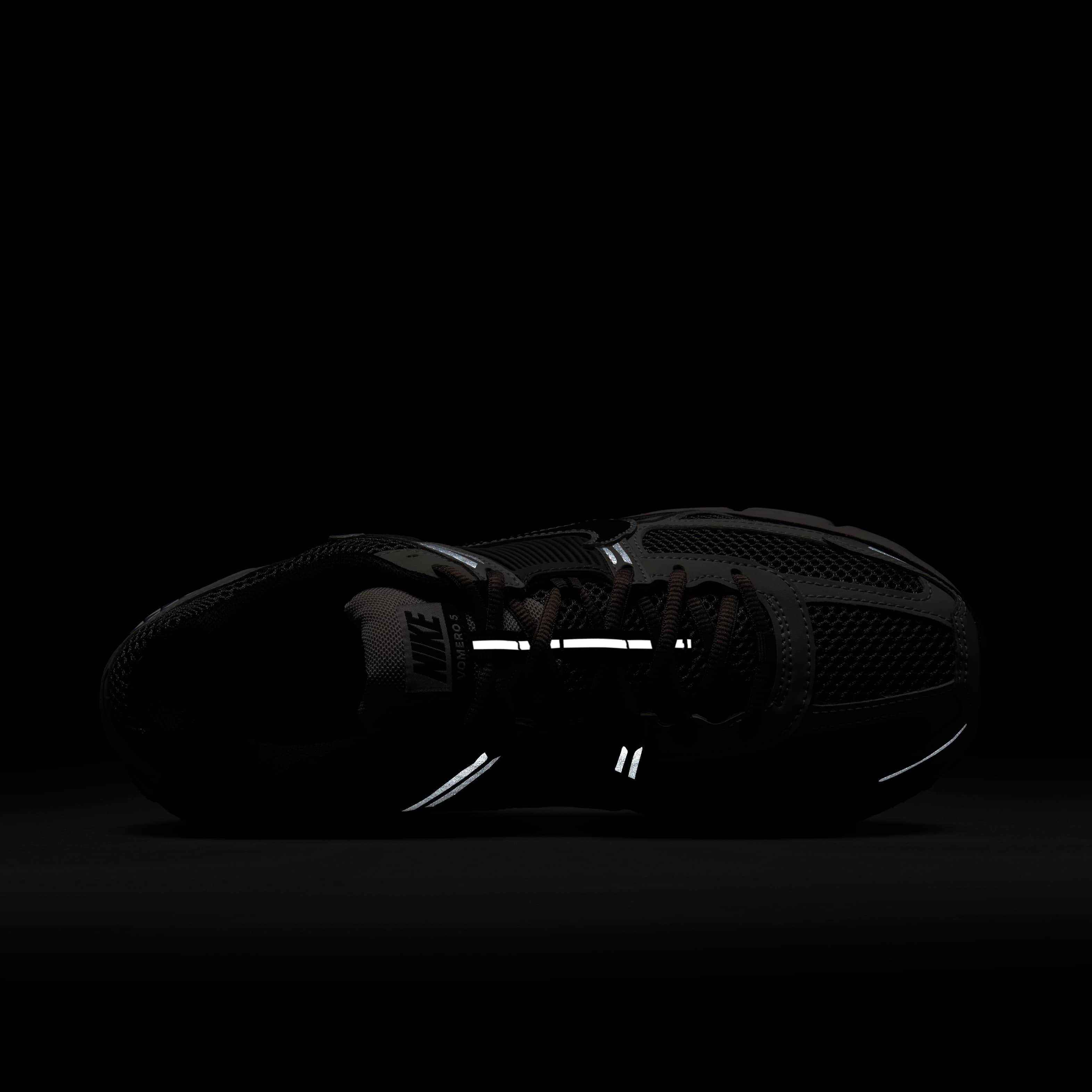 Nike Zoom Vomero 5 image number 8