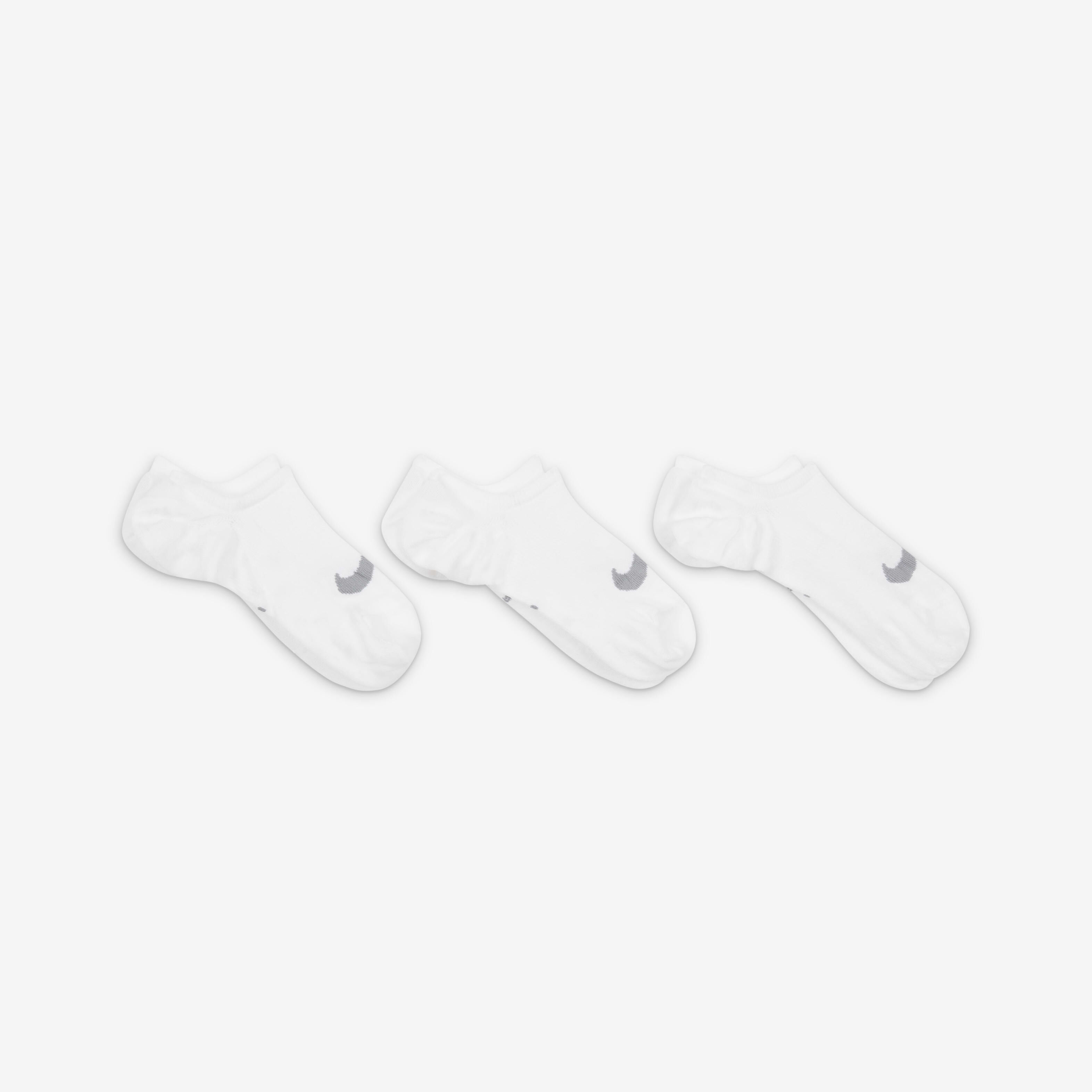 Buy Nike Everyday Plus Lightweight Women s Training Footie Socks 3 Pairs Nike Qatar Official