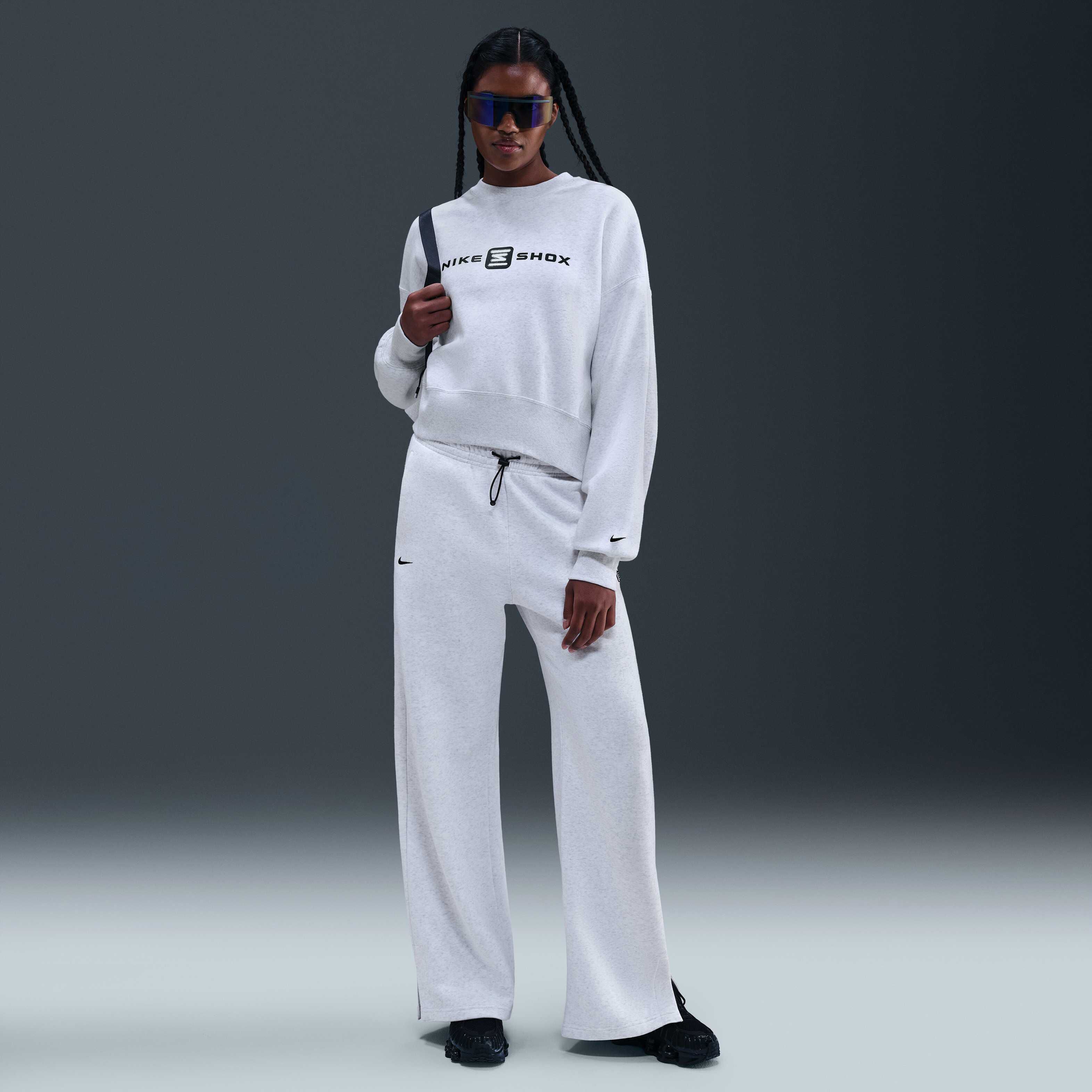 Nike Sportswear Phoenix Fleece Shox image number 3