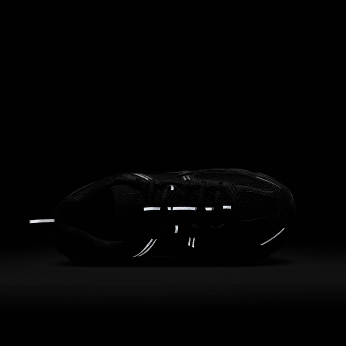 نايكي فوميرو 5 image number 8 نايكي فوميرو 5 image number 8