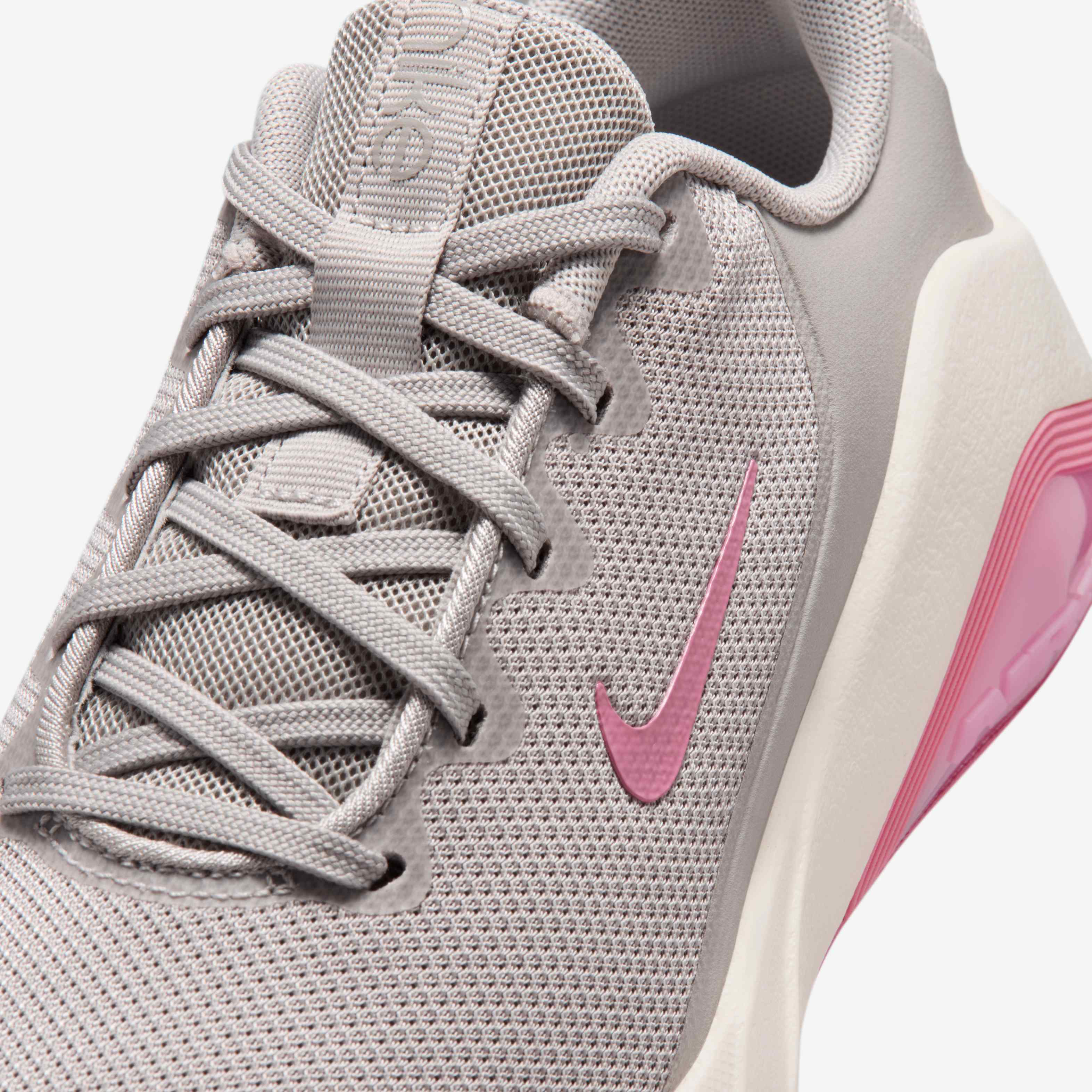 نايكي بيلا 7 image number 6