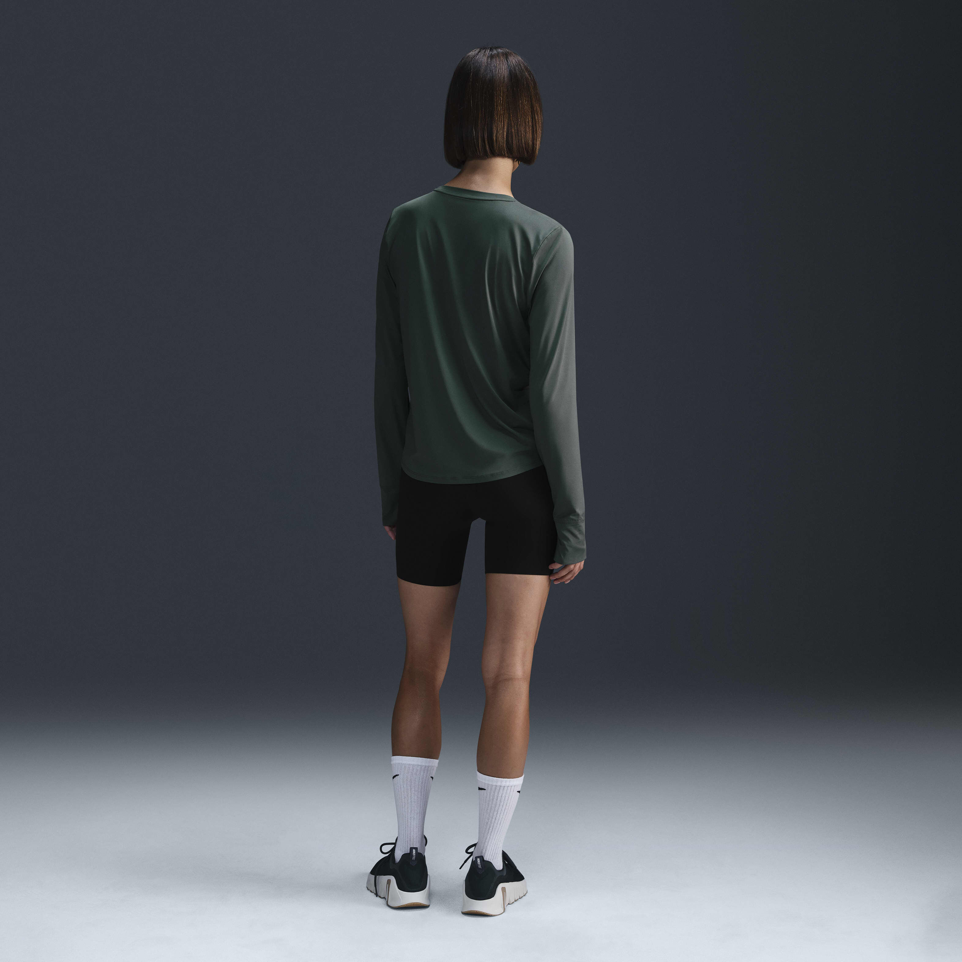 نايكي ون كلاسيك image number 4