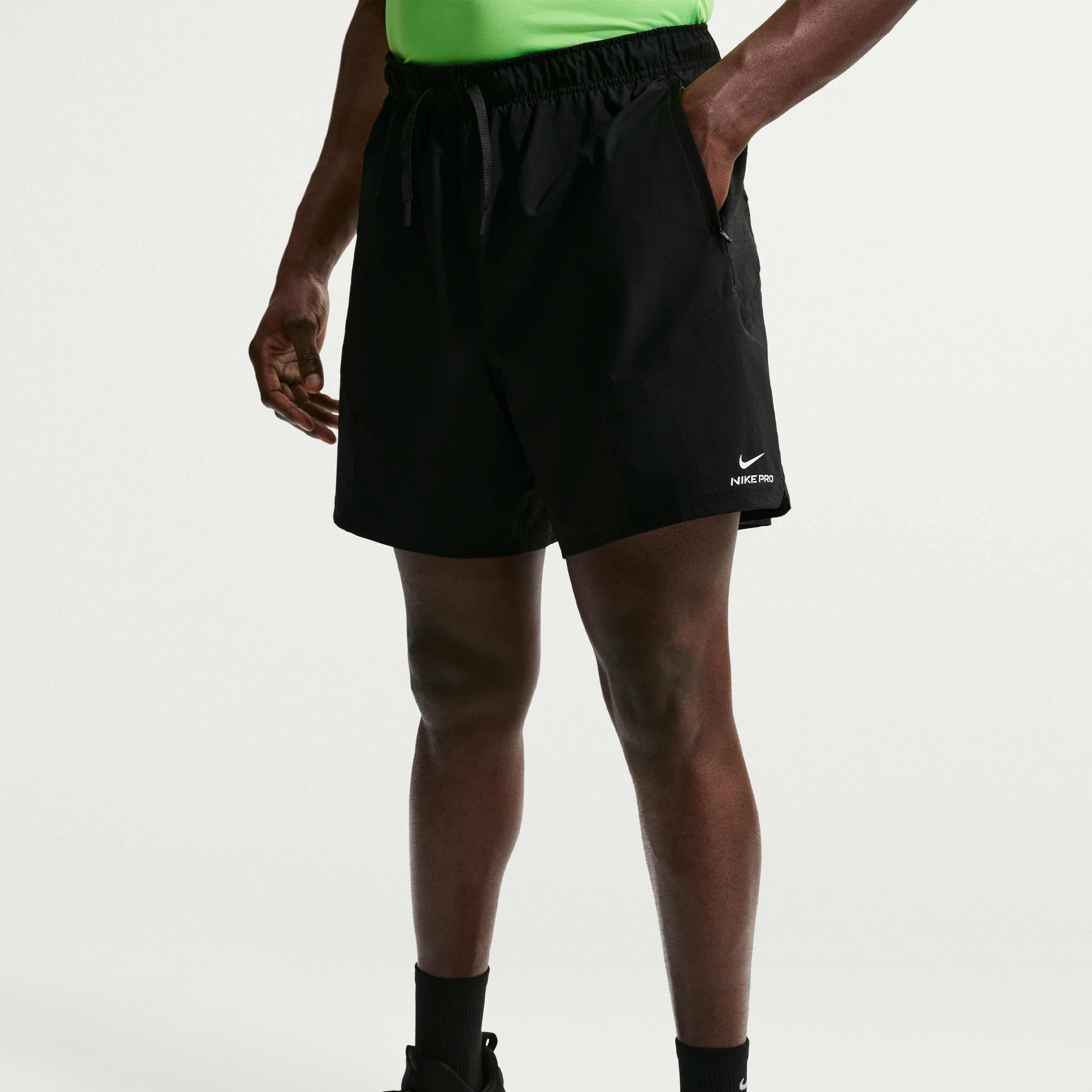 Nike Pro Training image number 6