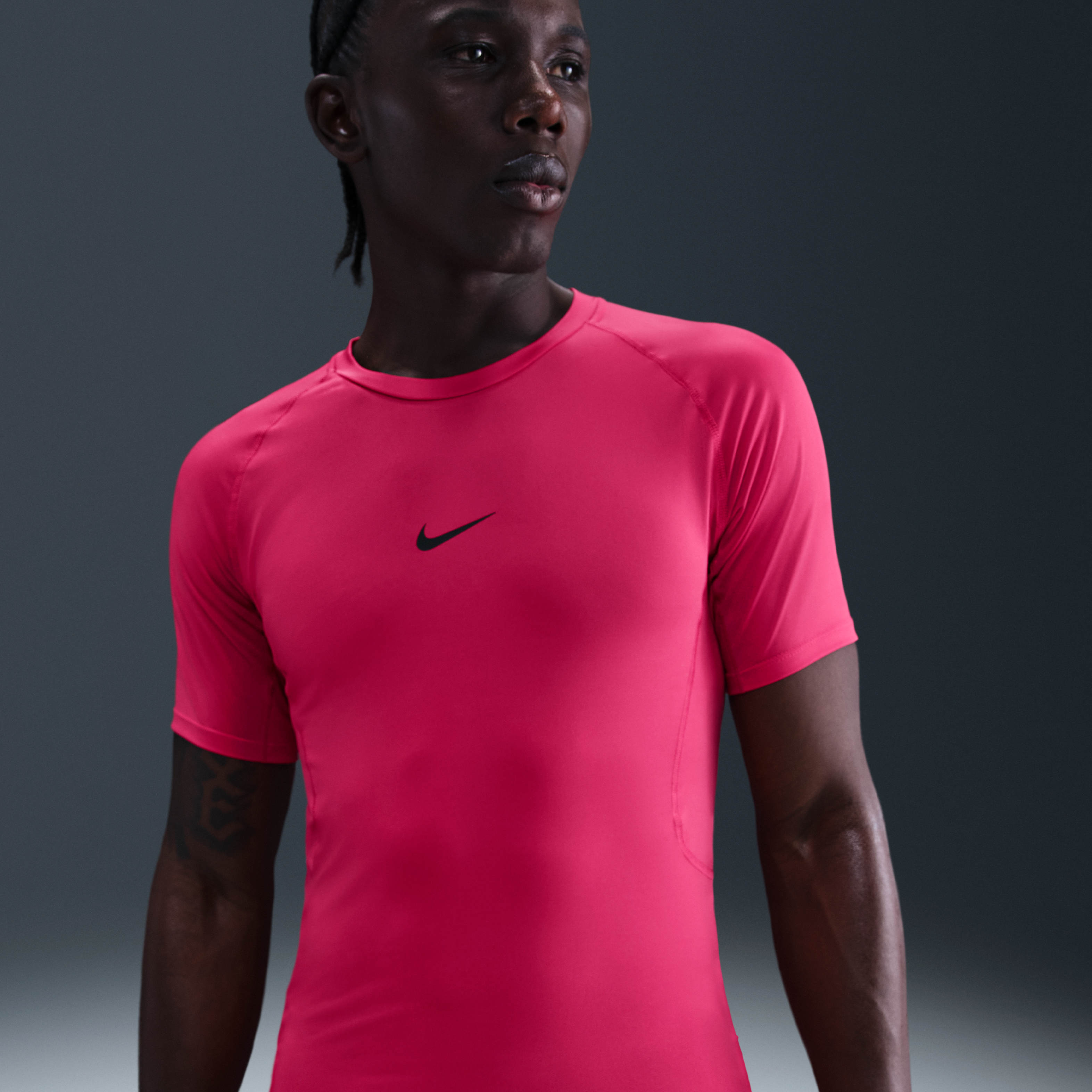 Nike Pro image number 0