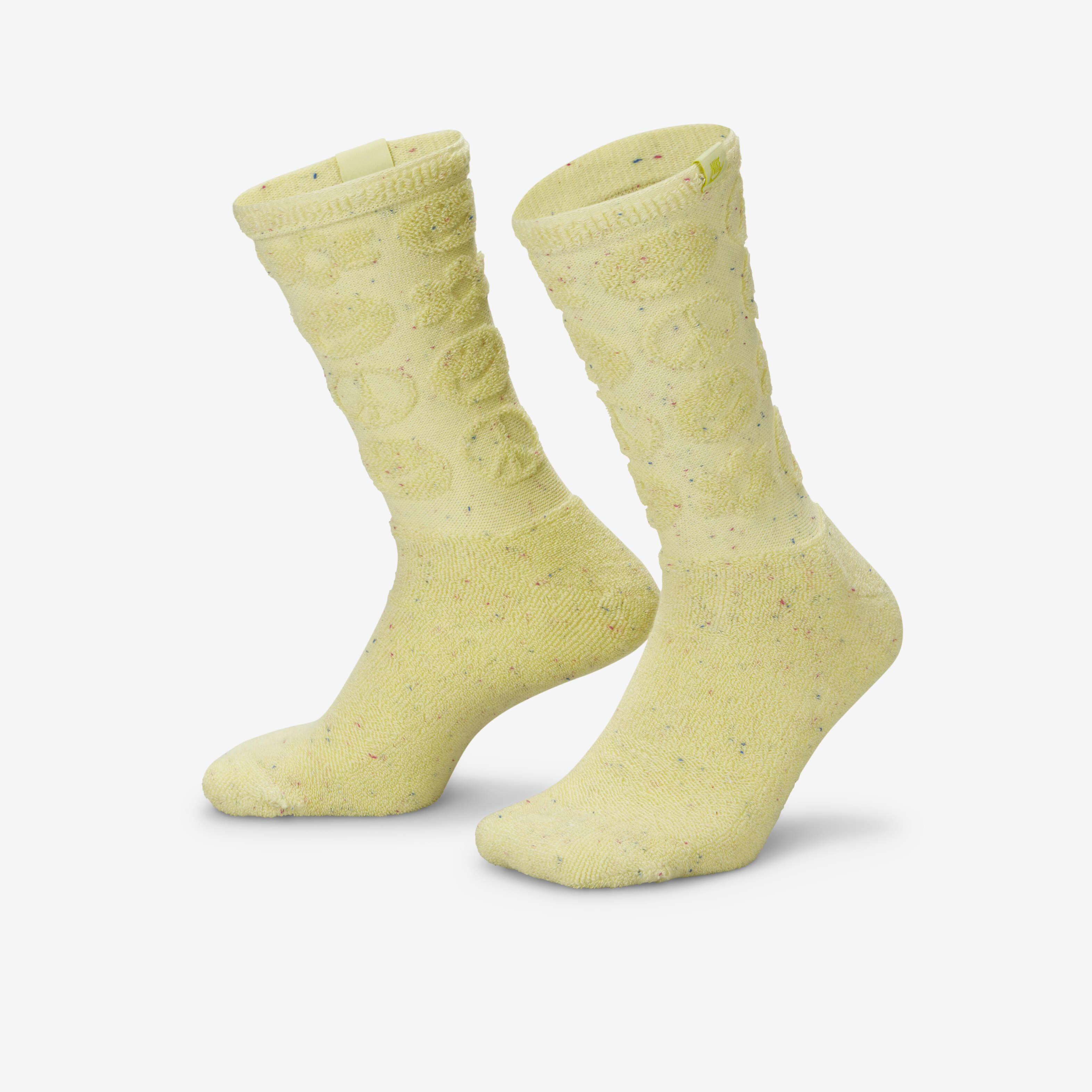 نايكي افريداي بلس image number 0