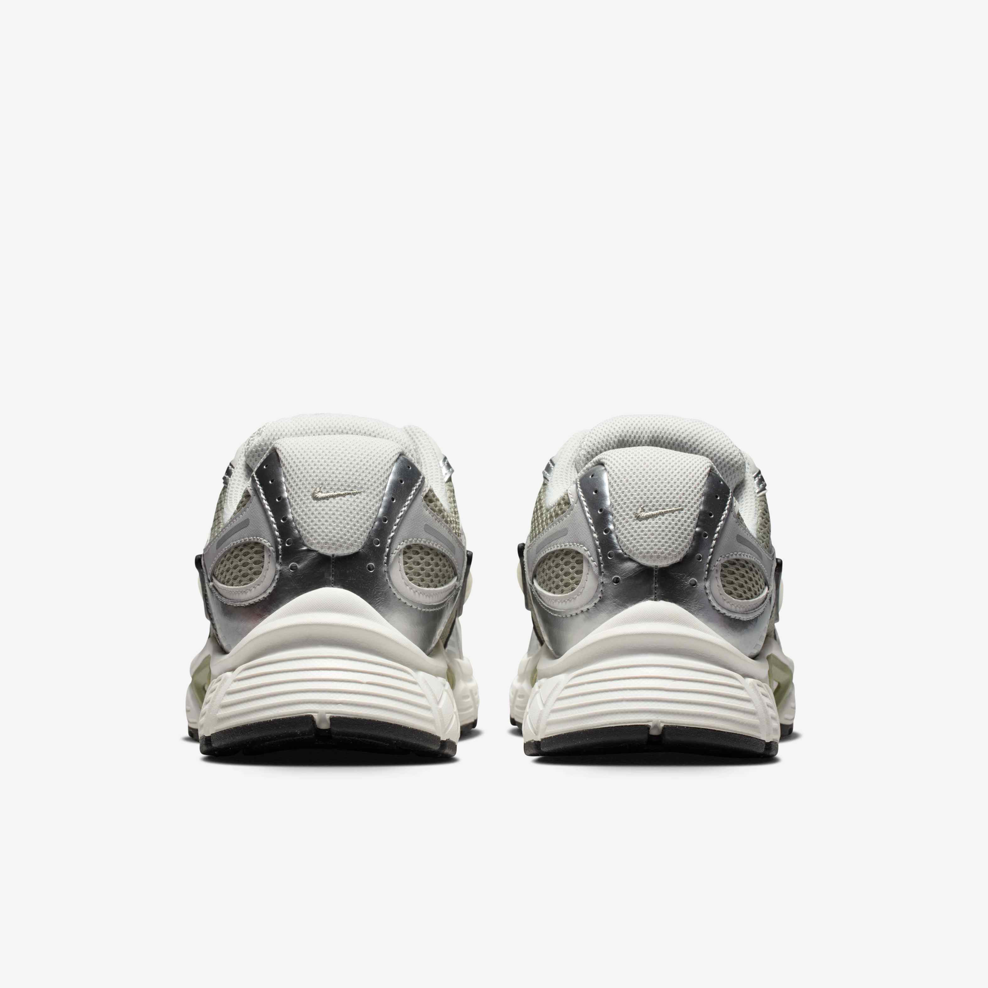 Nike V5 RNR image number 5