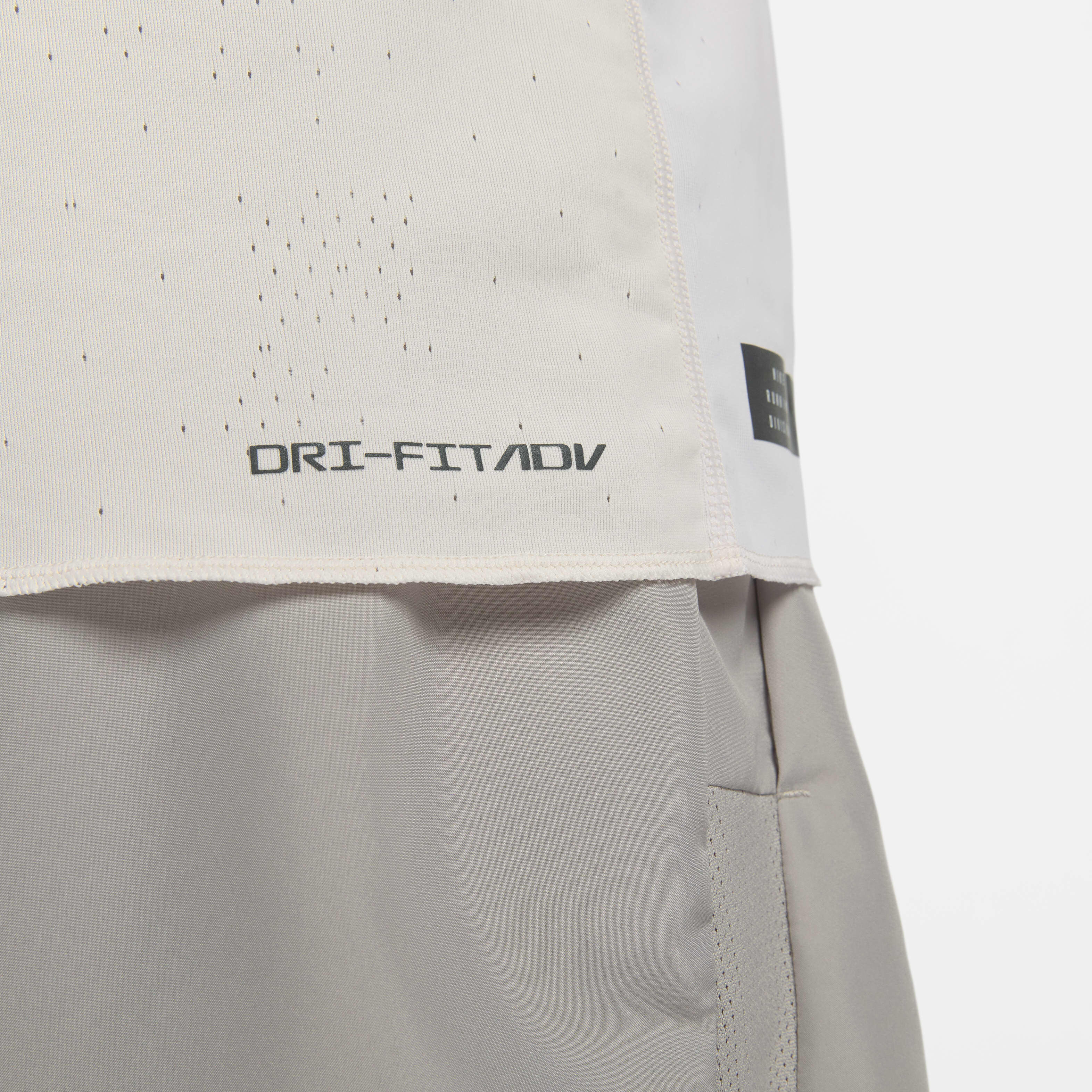 نايكي دراي-فت ADV رن ديفجن بيناكل image number 4