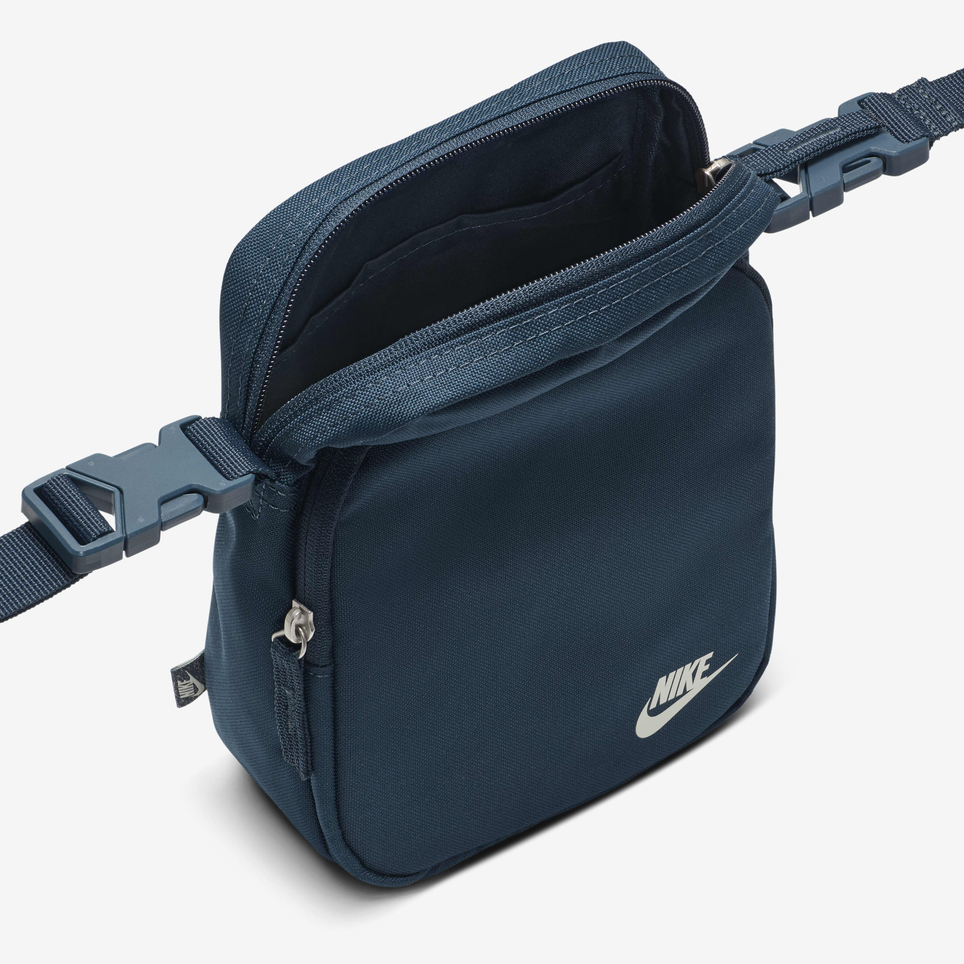 Buy Nike Heritage Cross Body Bag 4L Nike Qatar Official