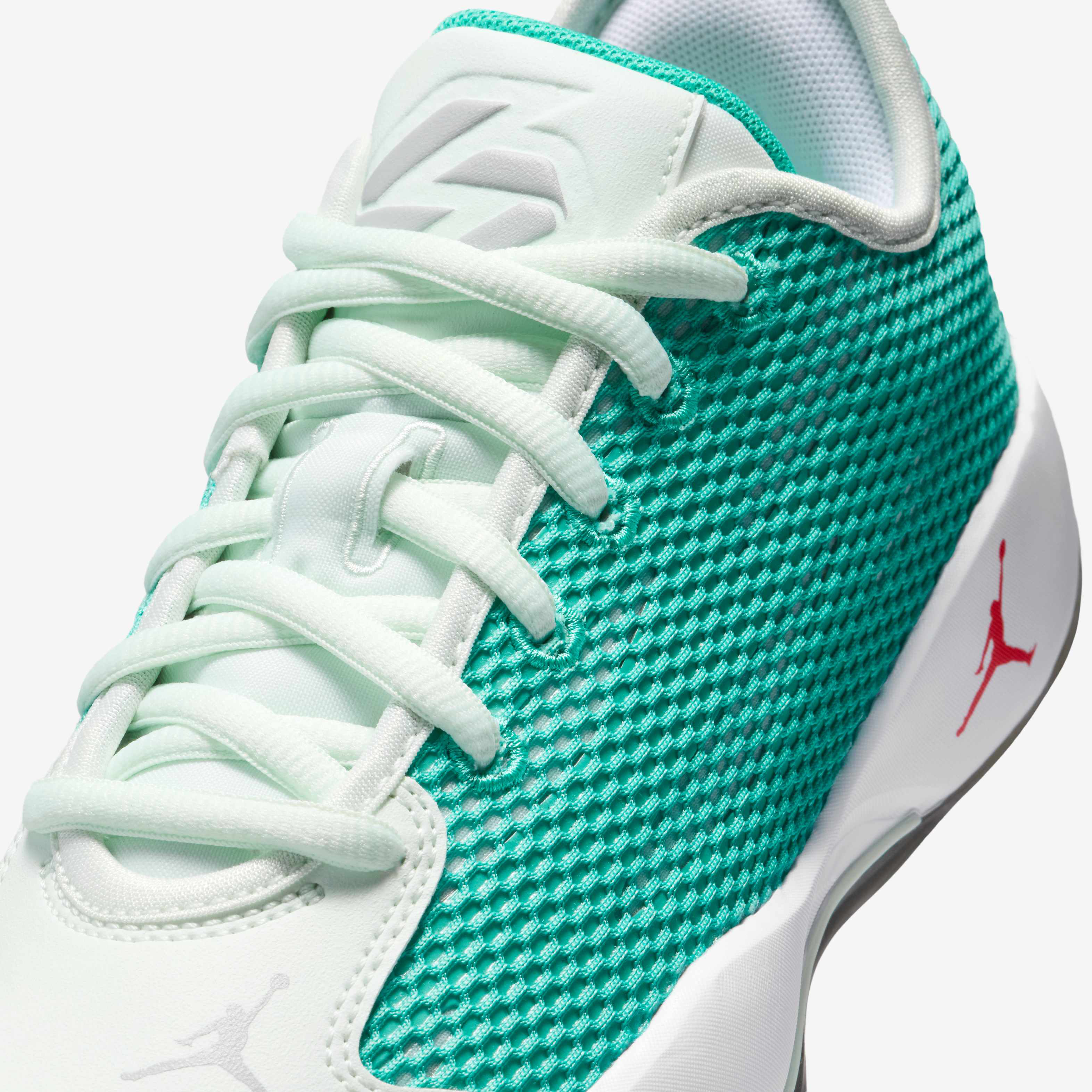 Luka 77 image number 6